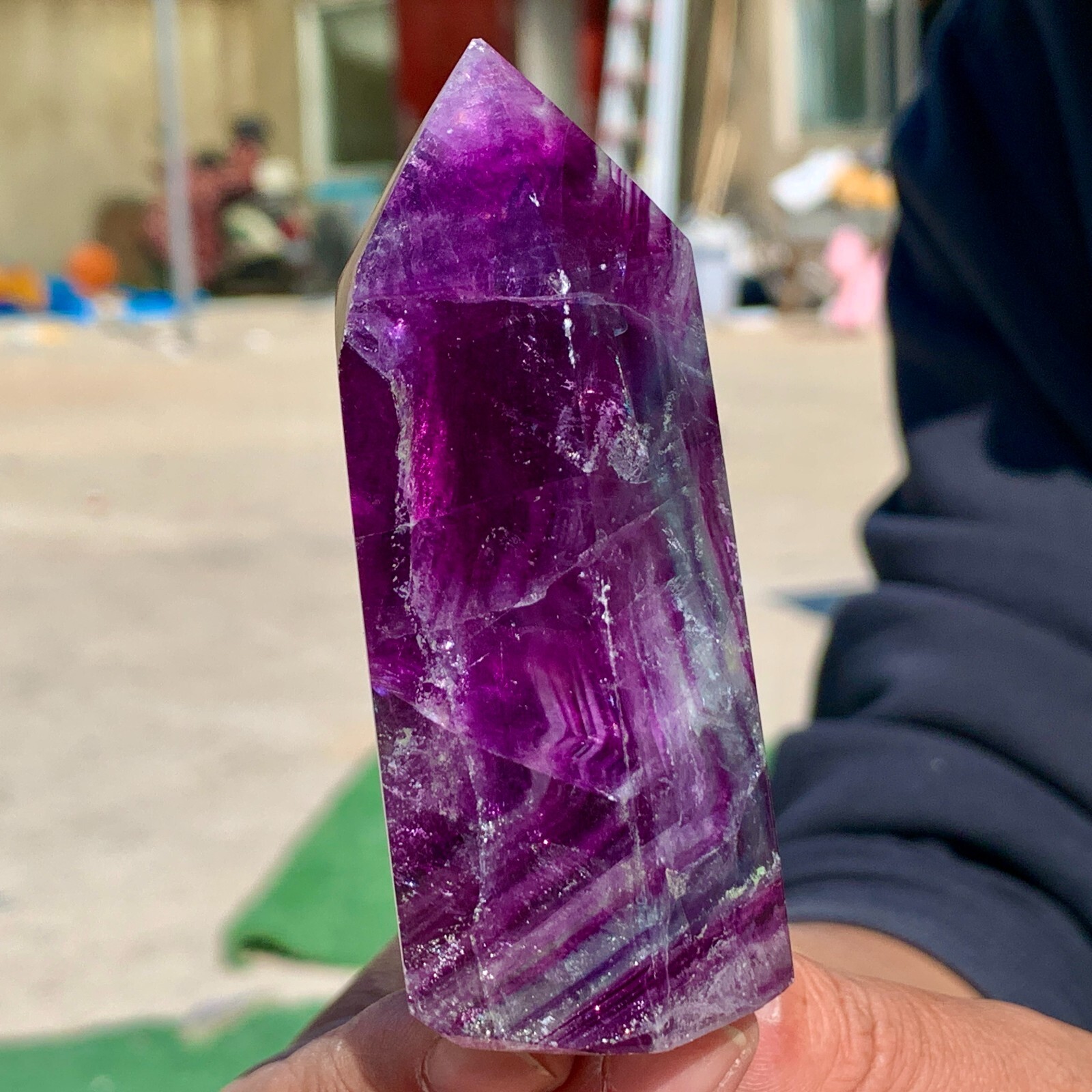 194G Natural colour Fluorite Crystal obelisk crystal wand healing stan