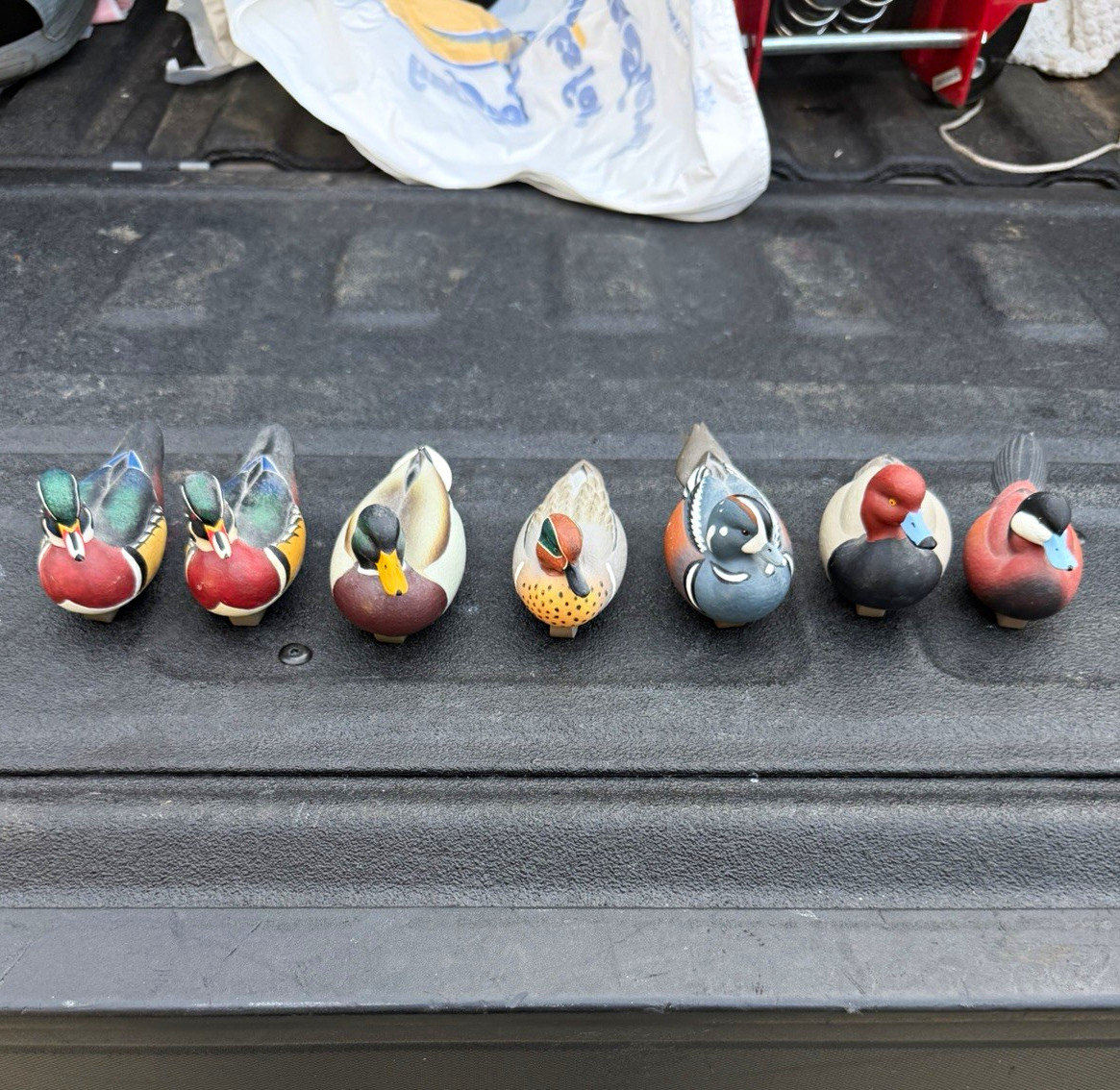 Jett Brunet Set of 7 Hand Painted Wood Duck Figurines  Ducks miniatures 