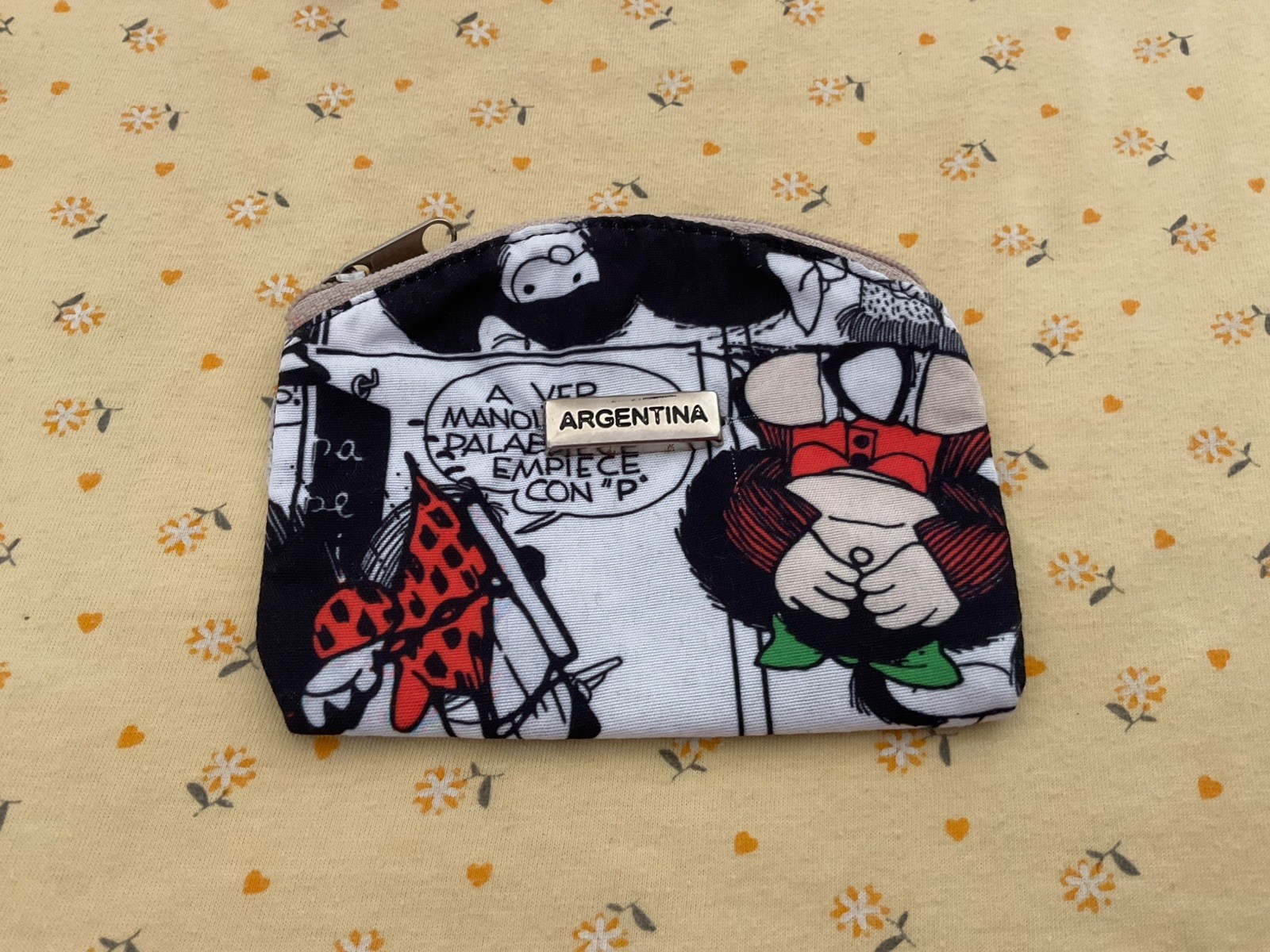 Handmade Souvenir Coin Purse Women w/zipper Mafalda from Argentina