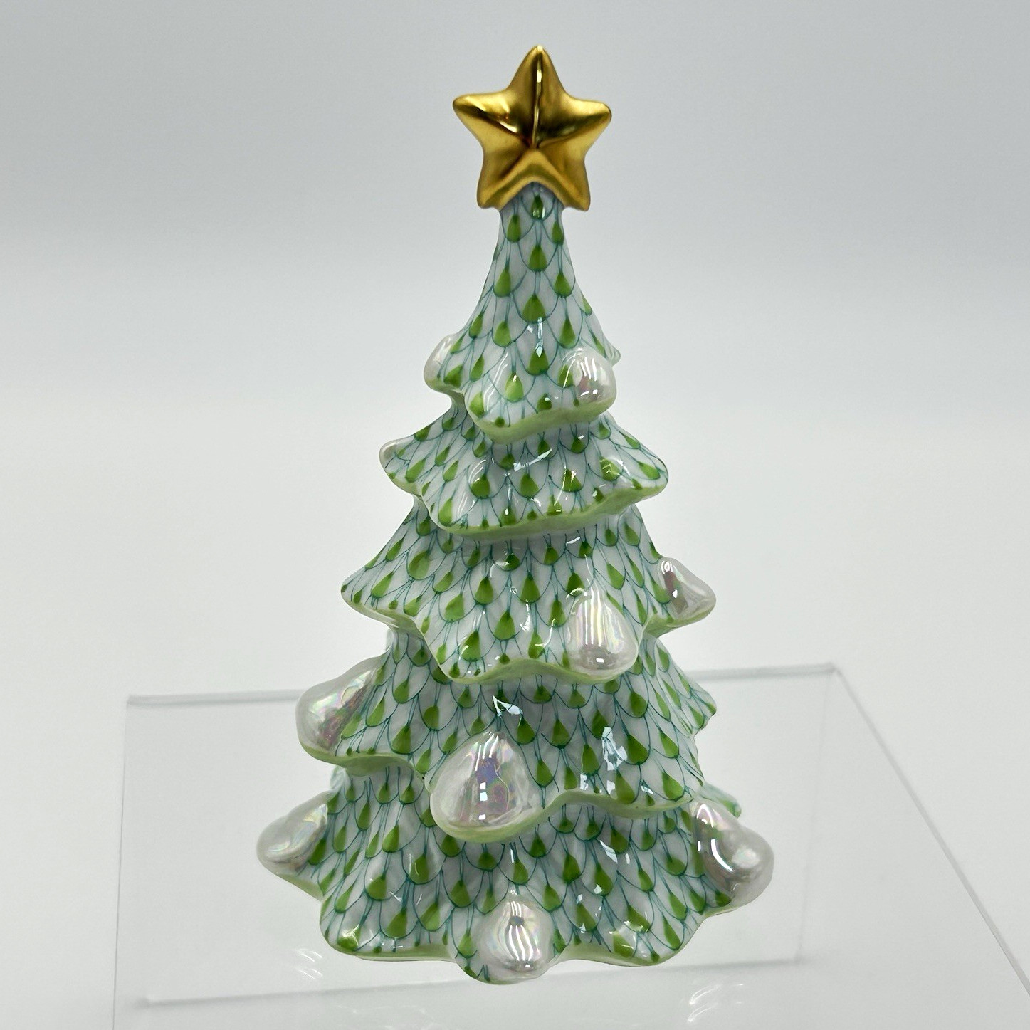 Herend Handpainted Porcelain Christmas Tree Figurine Green White Gold Star 4in