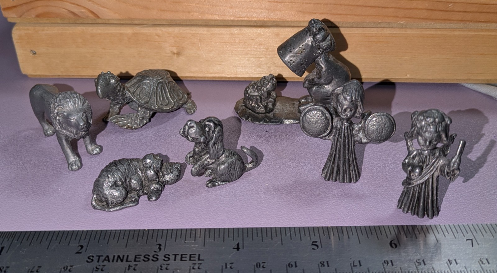 Lot Of 7 Miniature Pewter Figurines Dogs Lion Turtle Angels Girl Frog Figurine