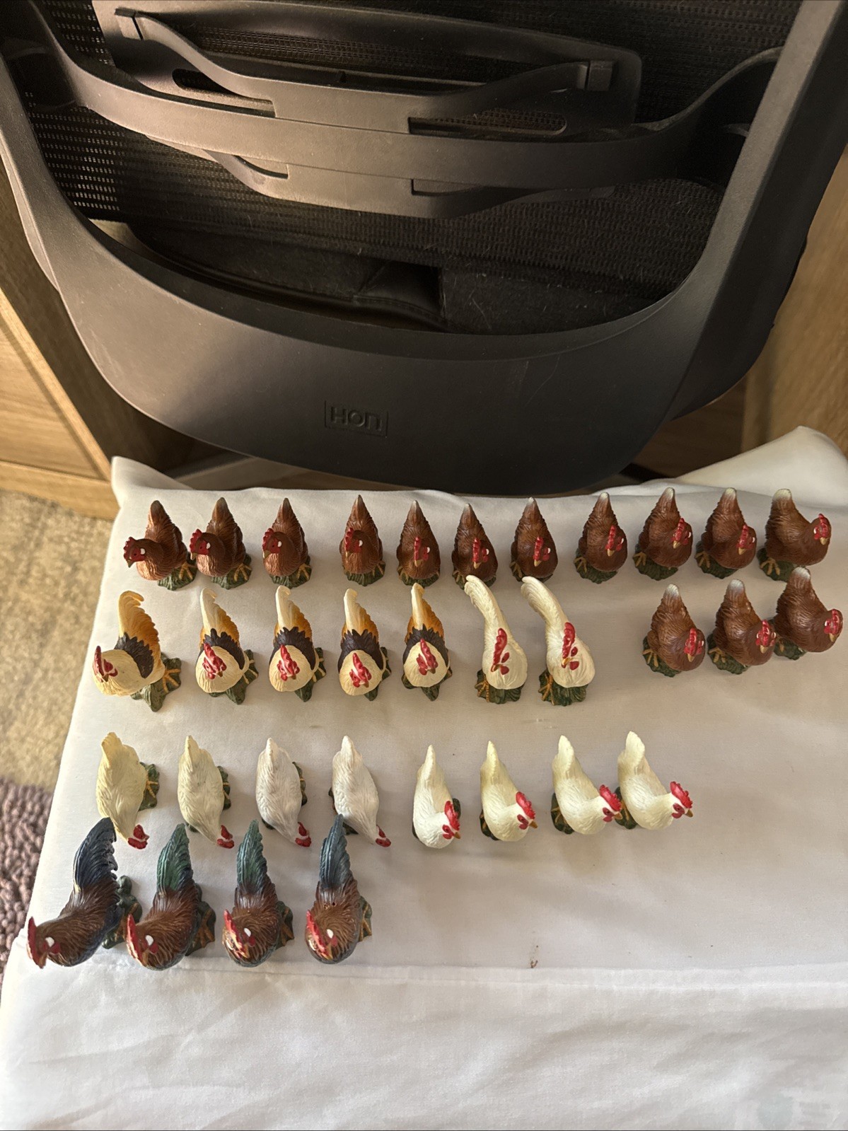 33 Vintage Rare 1998/99 SCHLEICH Chicken, Roosters figurines NWOTs NICE See Pics