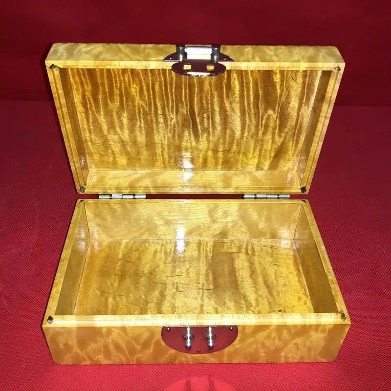 Golden Nanmu Jewelry Box 15×9×6cm Luxury Solid Wood Jewelry Storage Box hot Golden Nanmu Jewelry Box 15×9×6cm Luxury Solid Wood Jewelry Storage Box hot