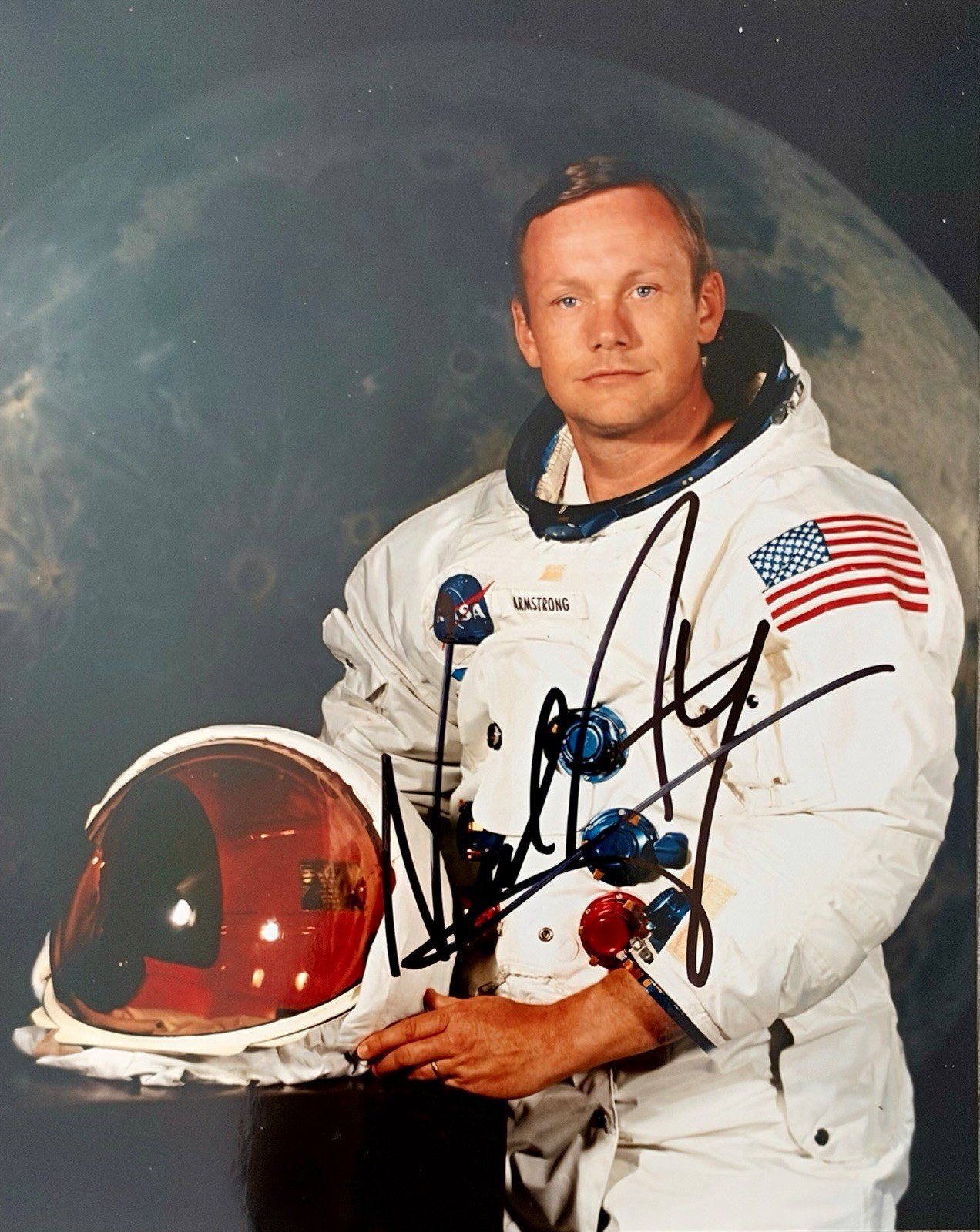 Neil Armstrong Signed Original Space Astronaut Photo NASA Spacesuit