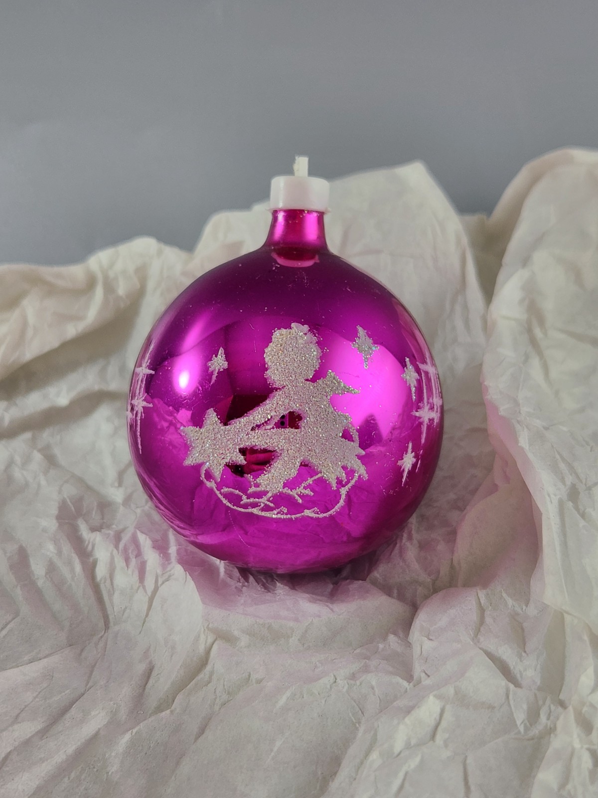 Vintage Hot Pink White Mica Stenciled Cherubs/Angels/Stars Glass Ornament