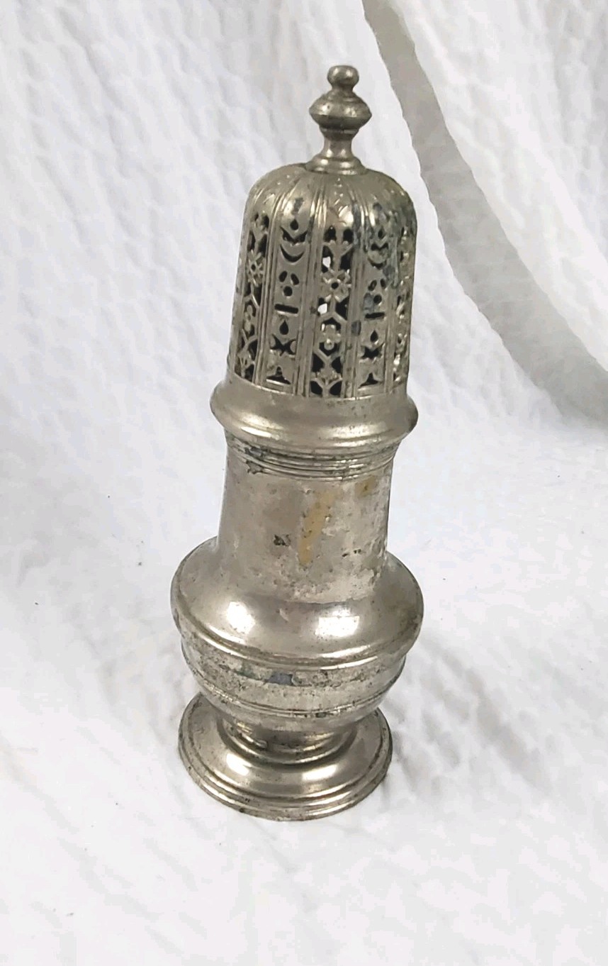 Vintage Silverplate Sugar Shaker Muffineer Caster Floral Engraved 8.5\