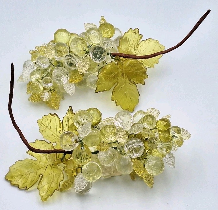 VTG *NWT MCM Faceted Acrylic Beaded Grape Cluster Yellow Green & Clear *Set Of 2