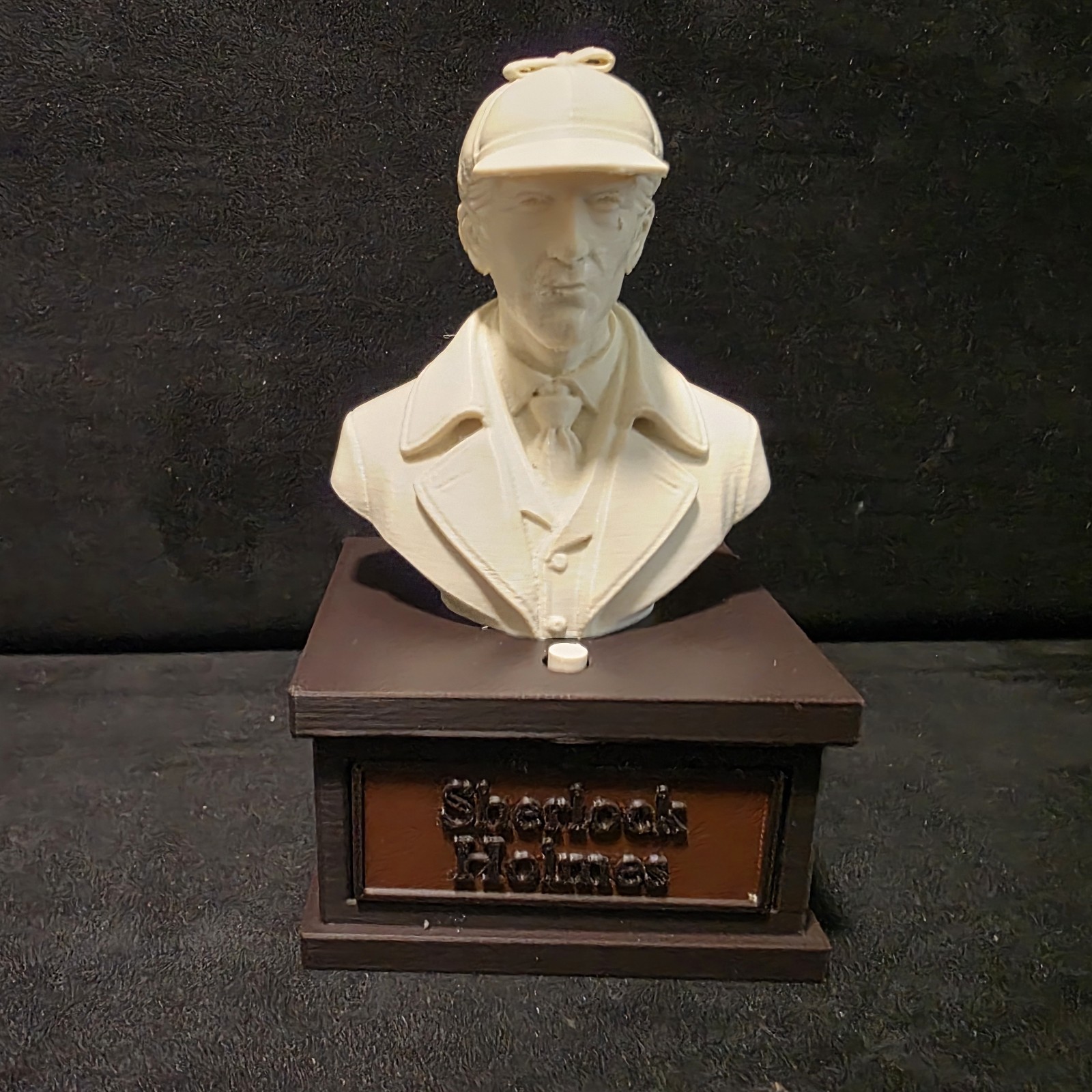 Sherlock Holmes Talking Bust 3D Printed 16 Conan Doyle Quotes Mystery Gift