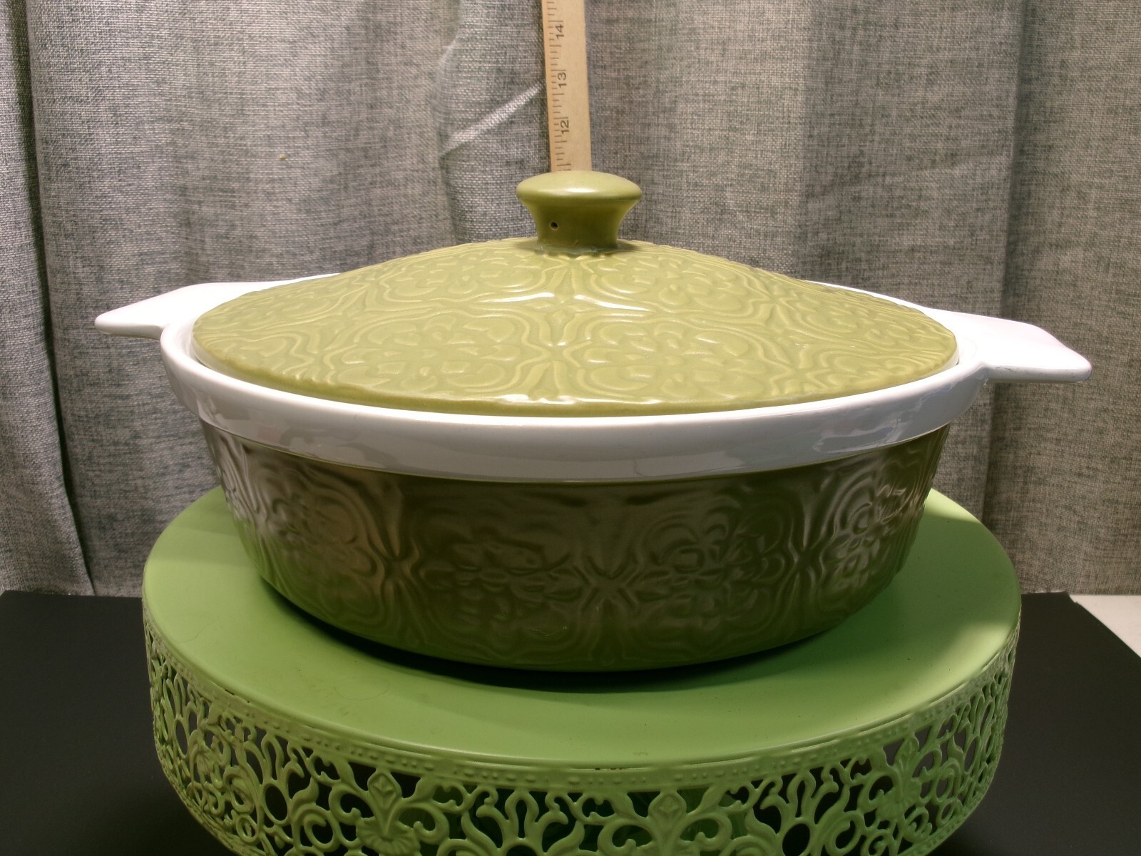 Green covered casserole dish Green covered casserole dish