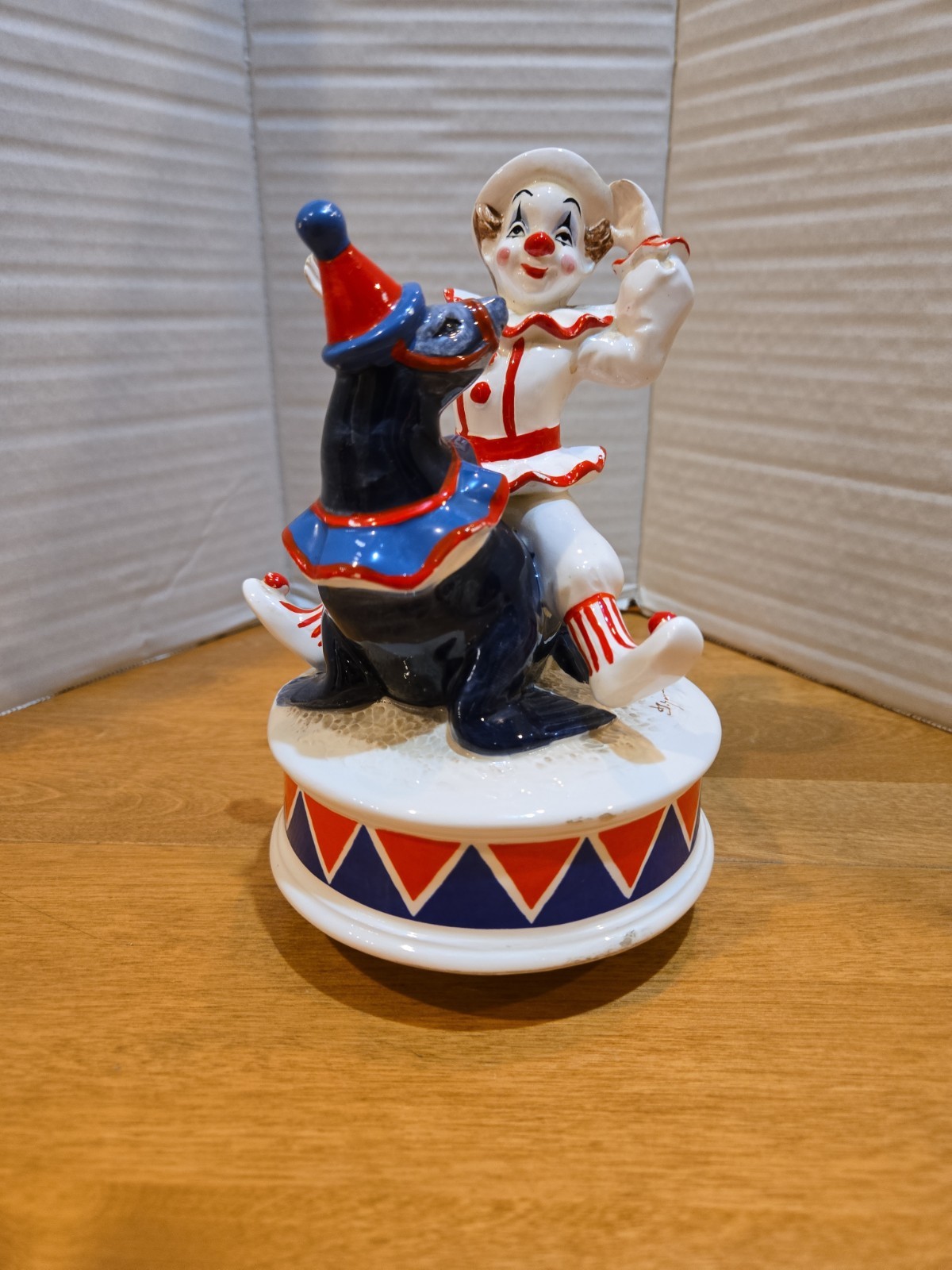 Schmid Hand Painted #170 