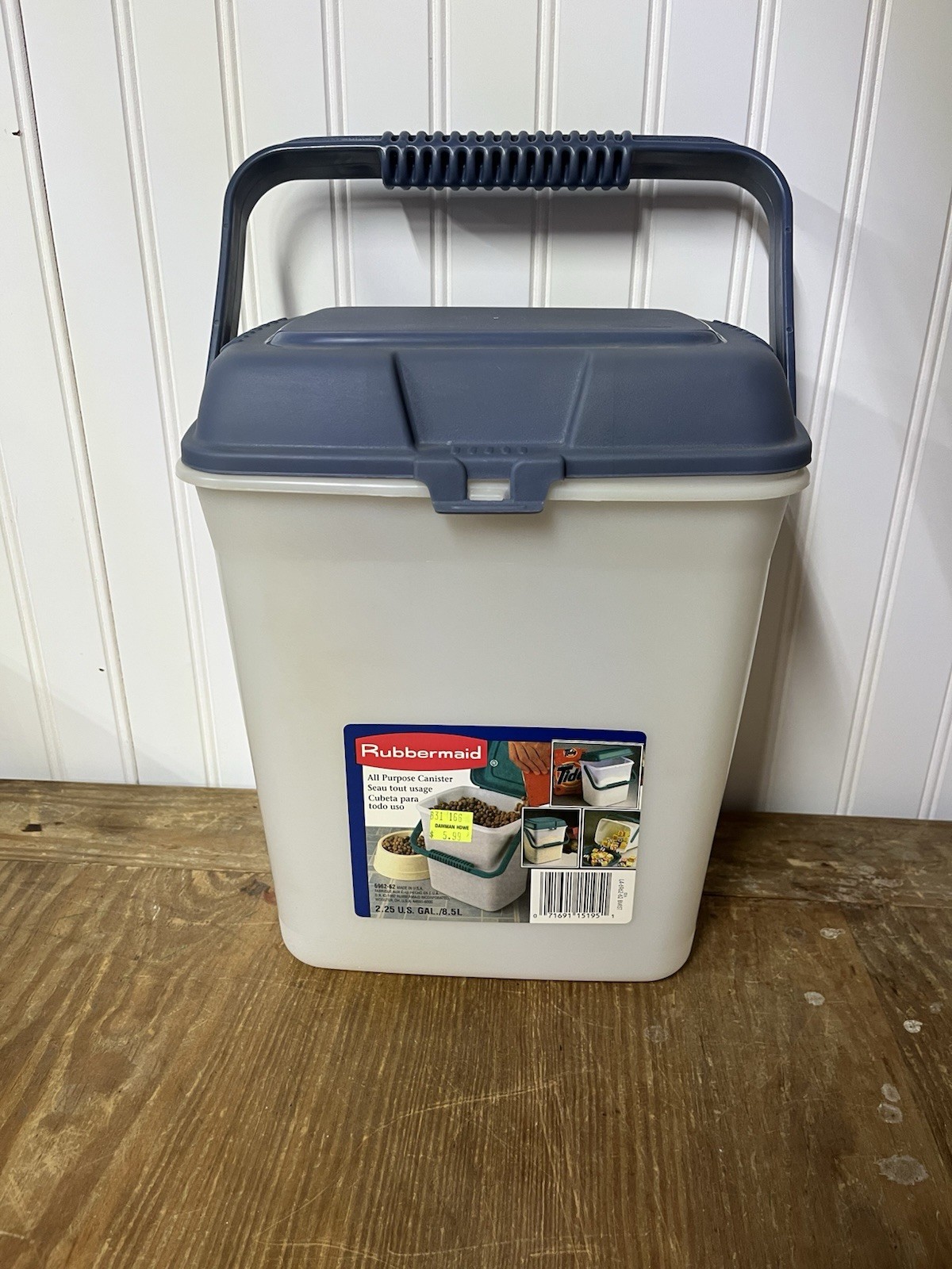 VTG Rubbermaid Canister Storage Handle Snap Lid Blue Frosted 2.25 Gallon