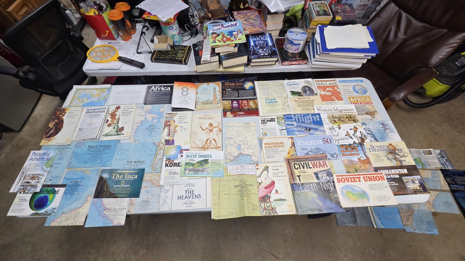 Vintage National Geographic Map Lot Of 50 States, Countries, Stars, Etc.