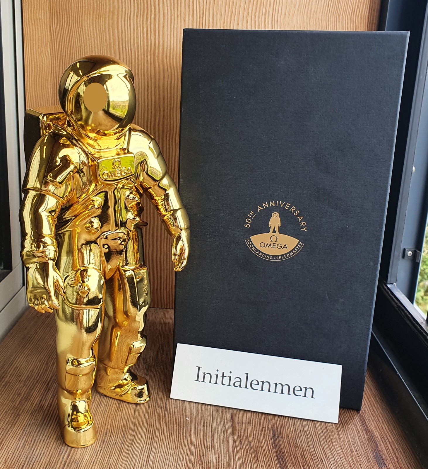 Omega Speedmaster 50th Anniversary Display Astronaut 100% auth in BOX Apollo XL Omega Speedmaster 50th Anniversary Display Astronaut 100% auth in BOX Apollo XL