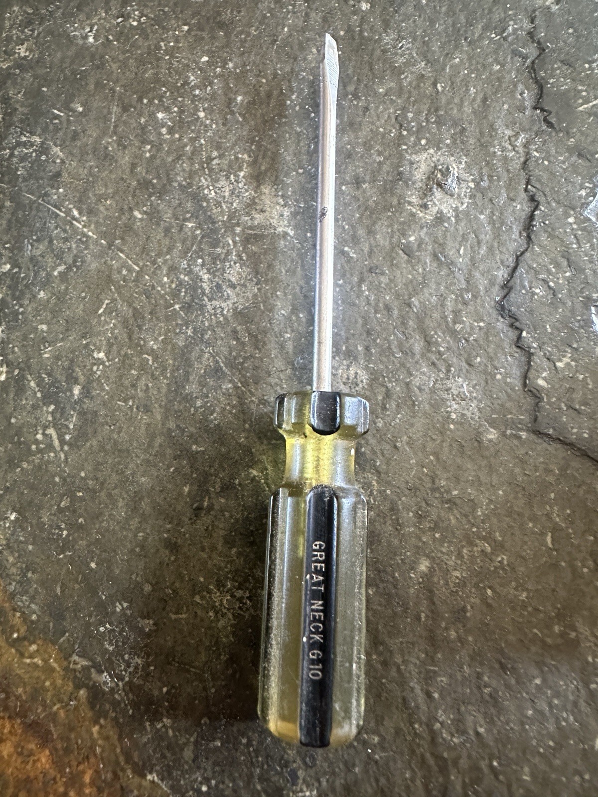 Great Neck G10 Flathead Screwdriver 4 3/4” Slotted Tip Clear Handle