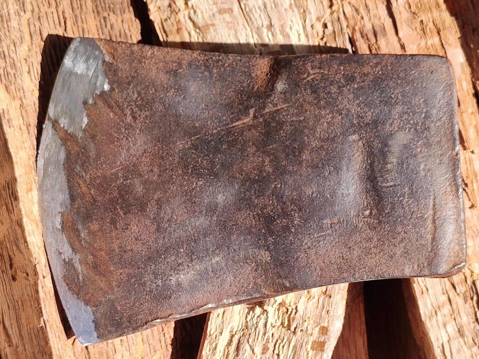 Hytest Challenger 4 1/2lb Tasmanian Axe (4.49lb Actual) - Beveled Cheeks