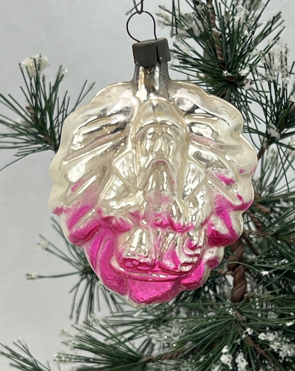 Vintage Heidt 1930's Embossed Leaf Santa Claus Glass Father Christmas Ornament