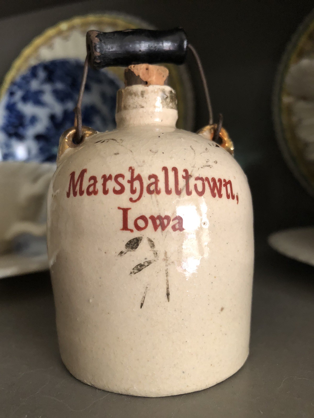 ANTIQUE MARSHALLTOWN IOWA MINI JUG STONEWARE SOUVENIR WIRE Bail HANDLE 1906 IA
