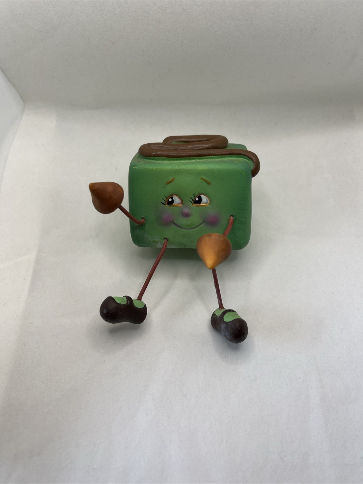 WMG Anthropomorphic Whimsical Shelf Sitters Candy Sweet Treat 2011 Rare