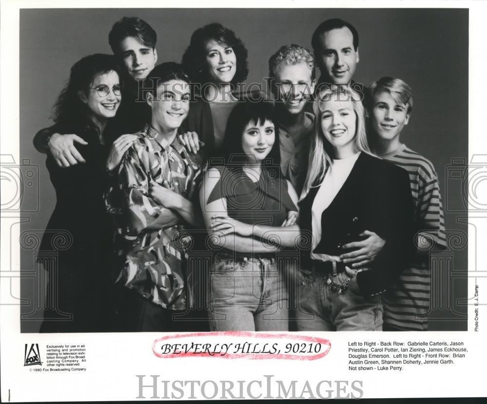 1990 Press Photo Gabrielle Carteris, Brian Green & cast of Beverly Hills, 90210