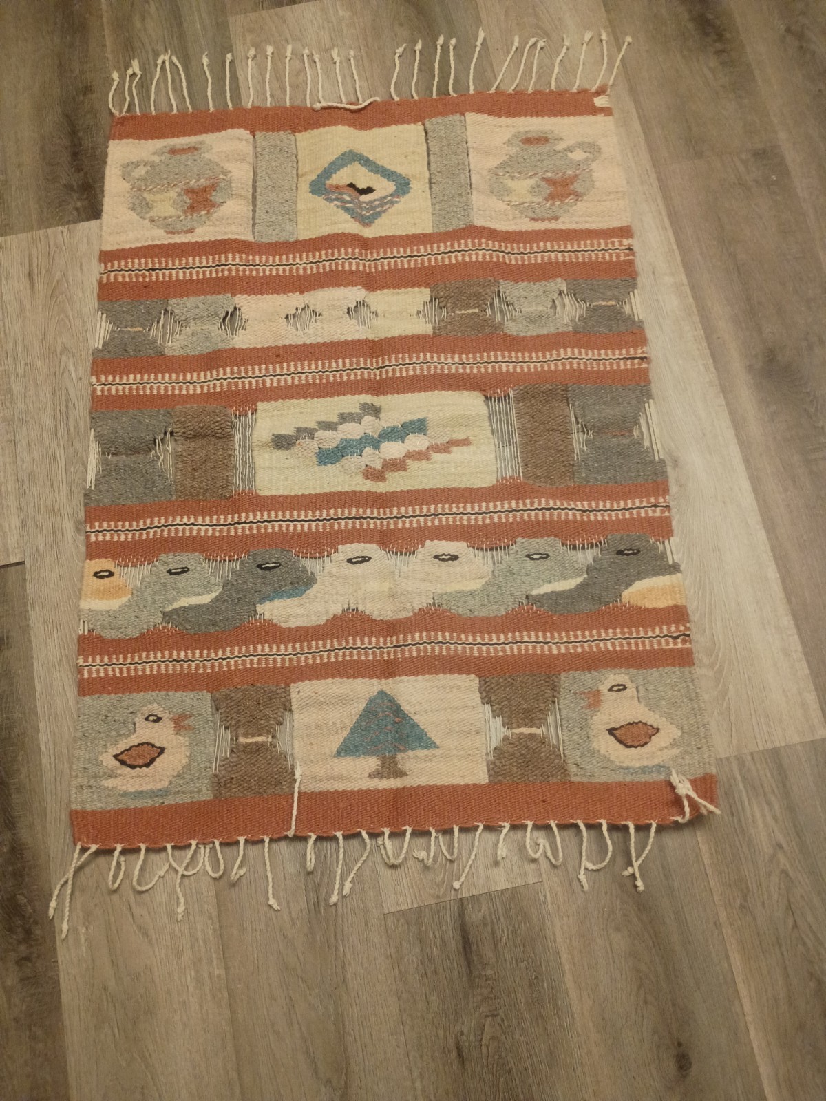 vintage mexican hand woven Rug vintage mexican hand woven Rug
