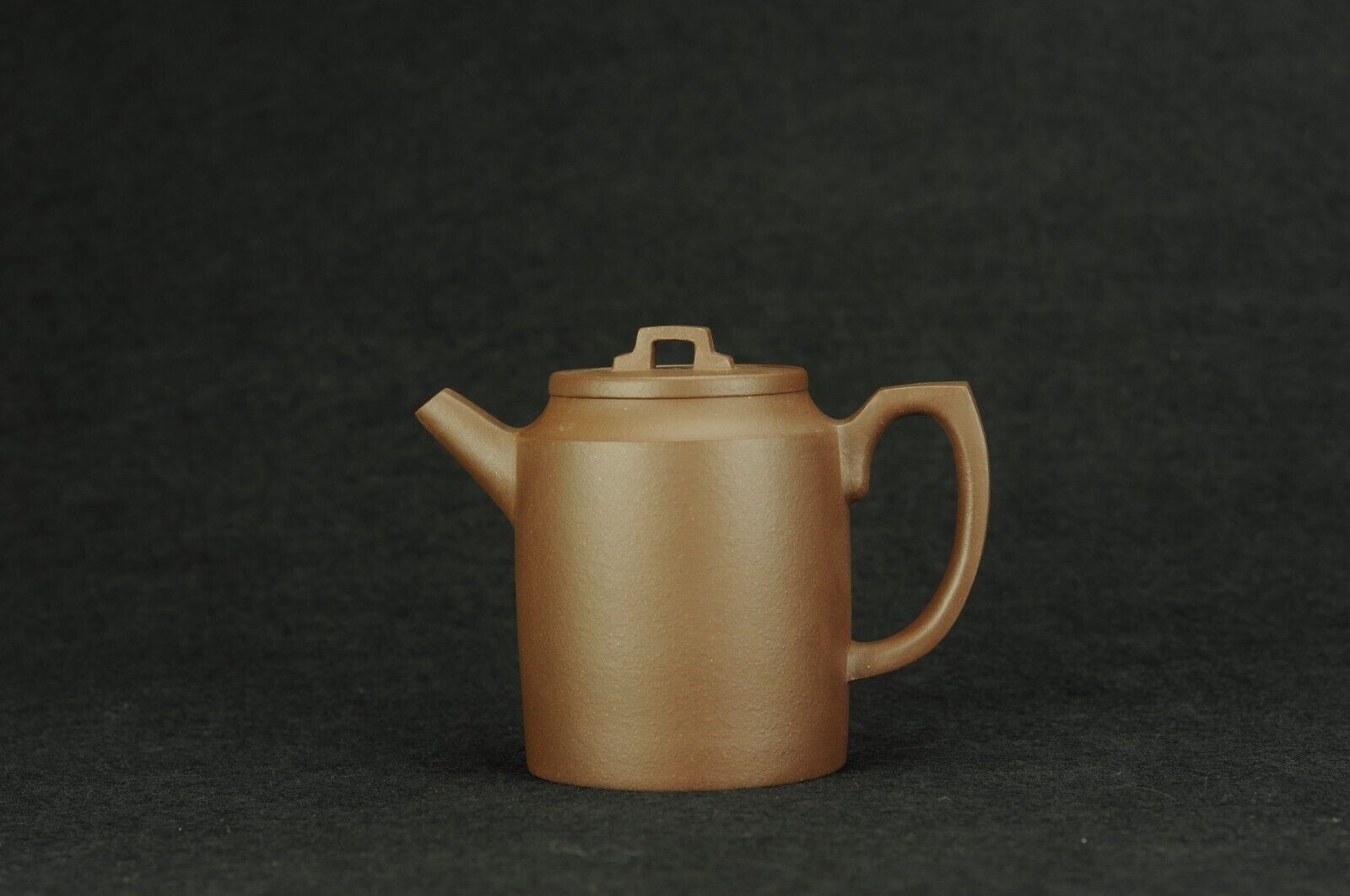 authentic Chinese Yixing zisha  jizhi teapot dicaoqing 165 cc