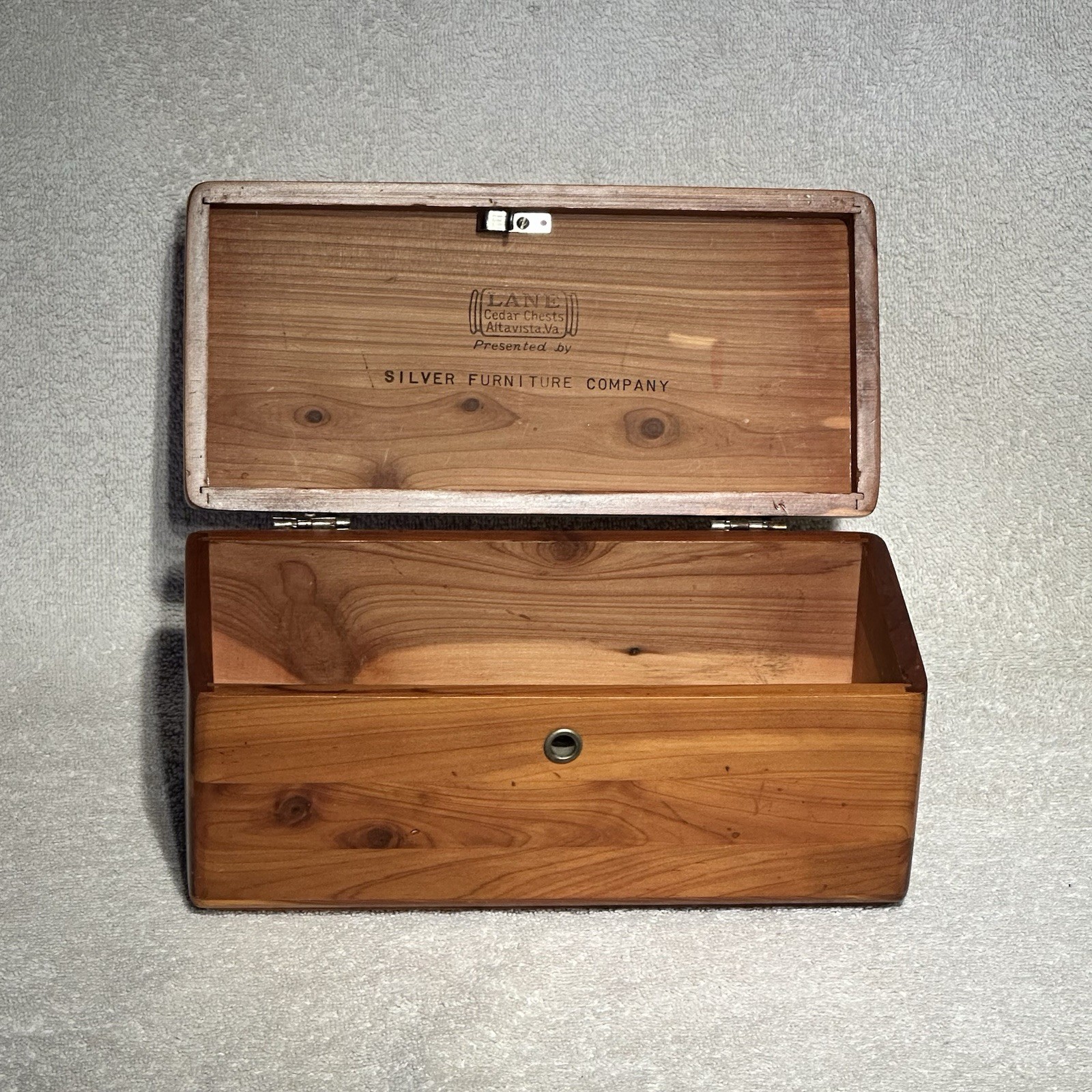 • Vintage Lane Miniature Cedar Chest Box Silver Furniture Company Promo Jewelry