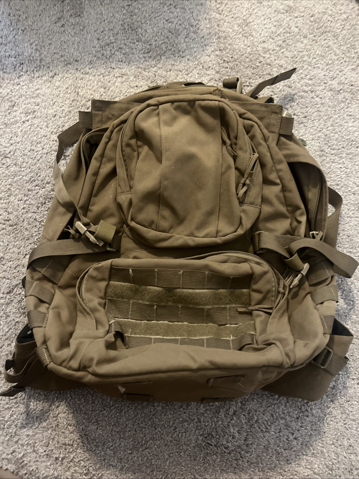Condor 3 Day Assault Pack Coyote Brown With Bladder (Broken Zipper)