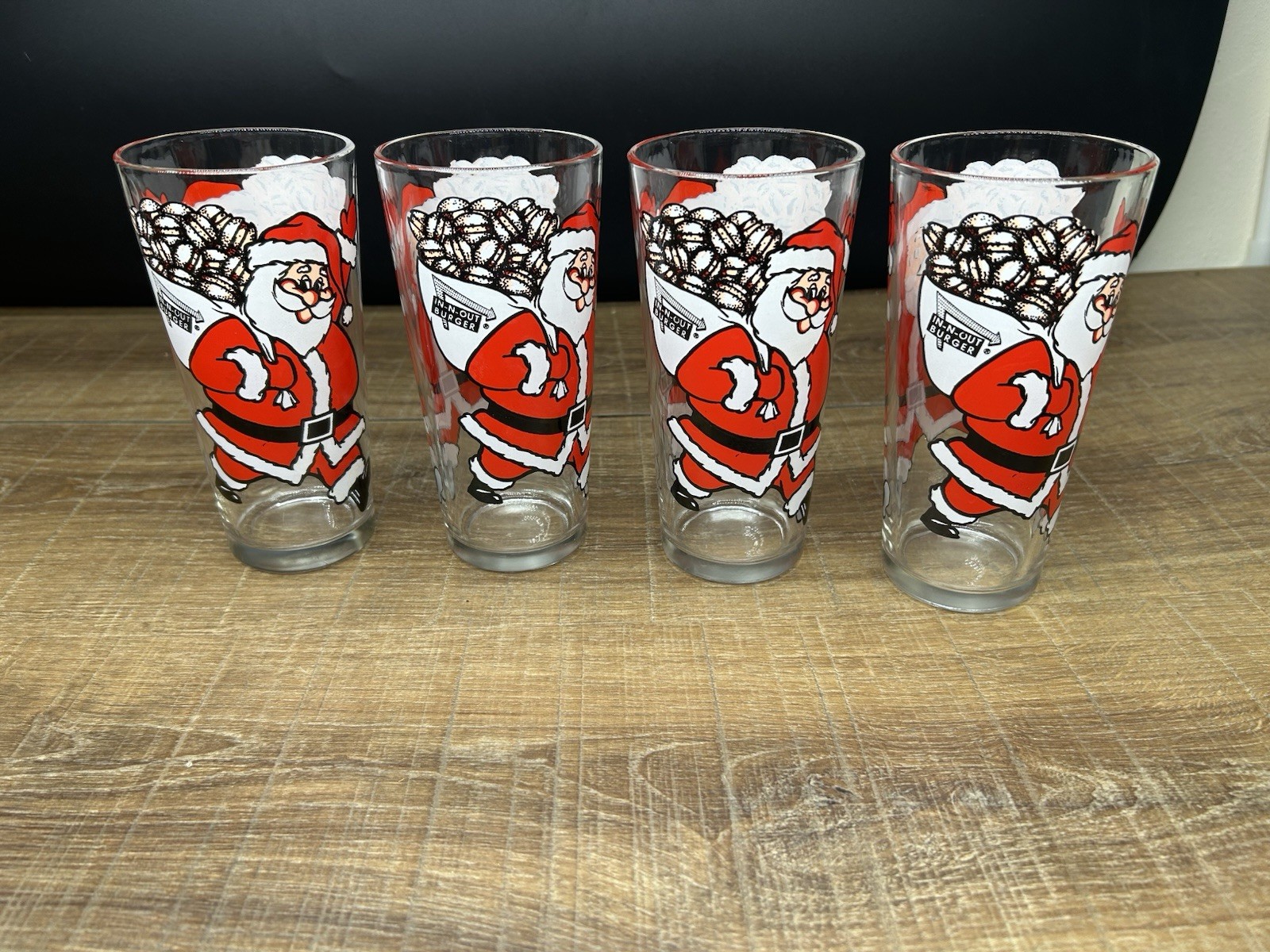 Vintage In-N-Out Burger Santa Christmas Drinking Glasses Set of 4 1980s