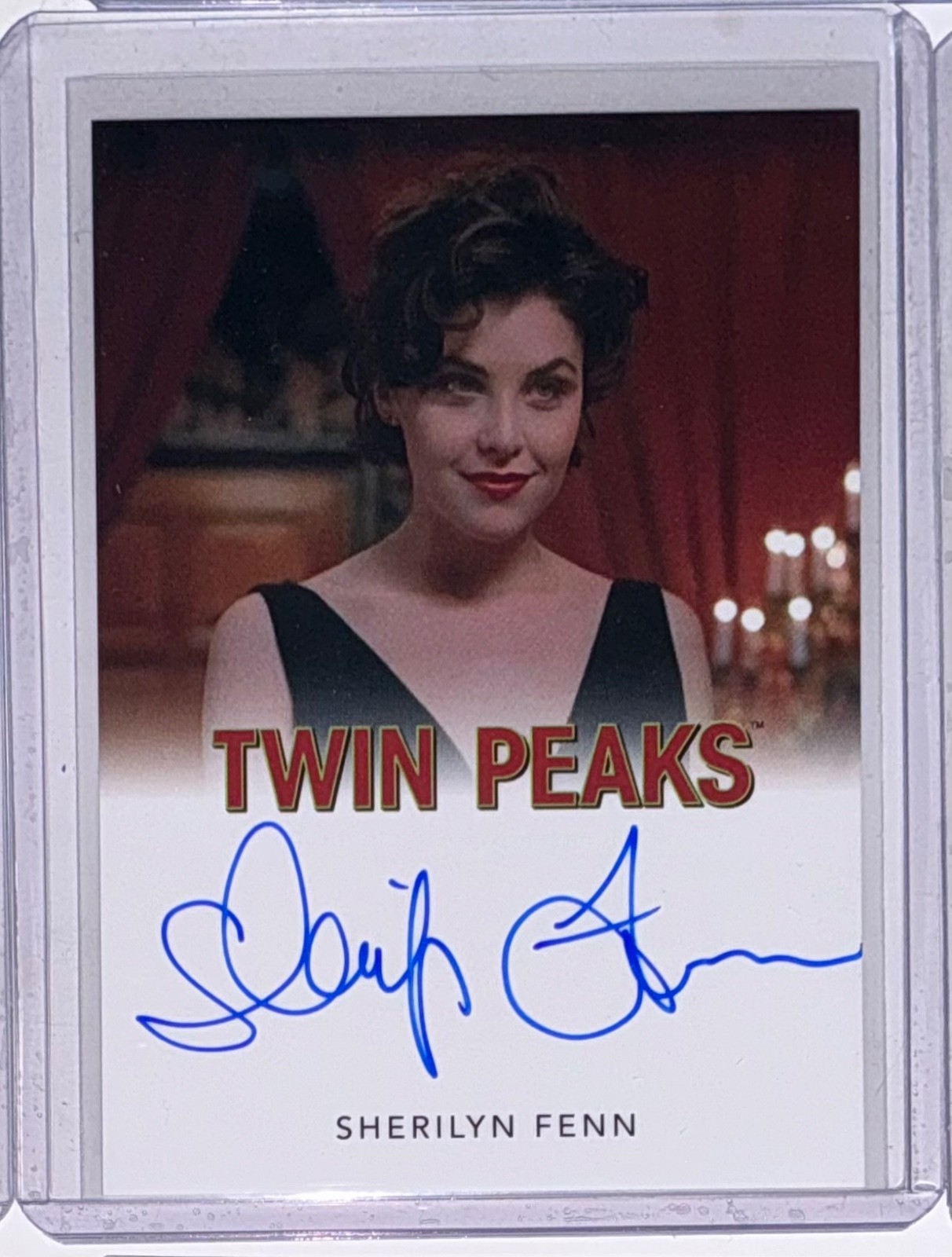 2025 Rittenhouse Twin Peaks Log Lady Sherilyn Fenn Auto Autograph FB 2