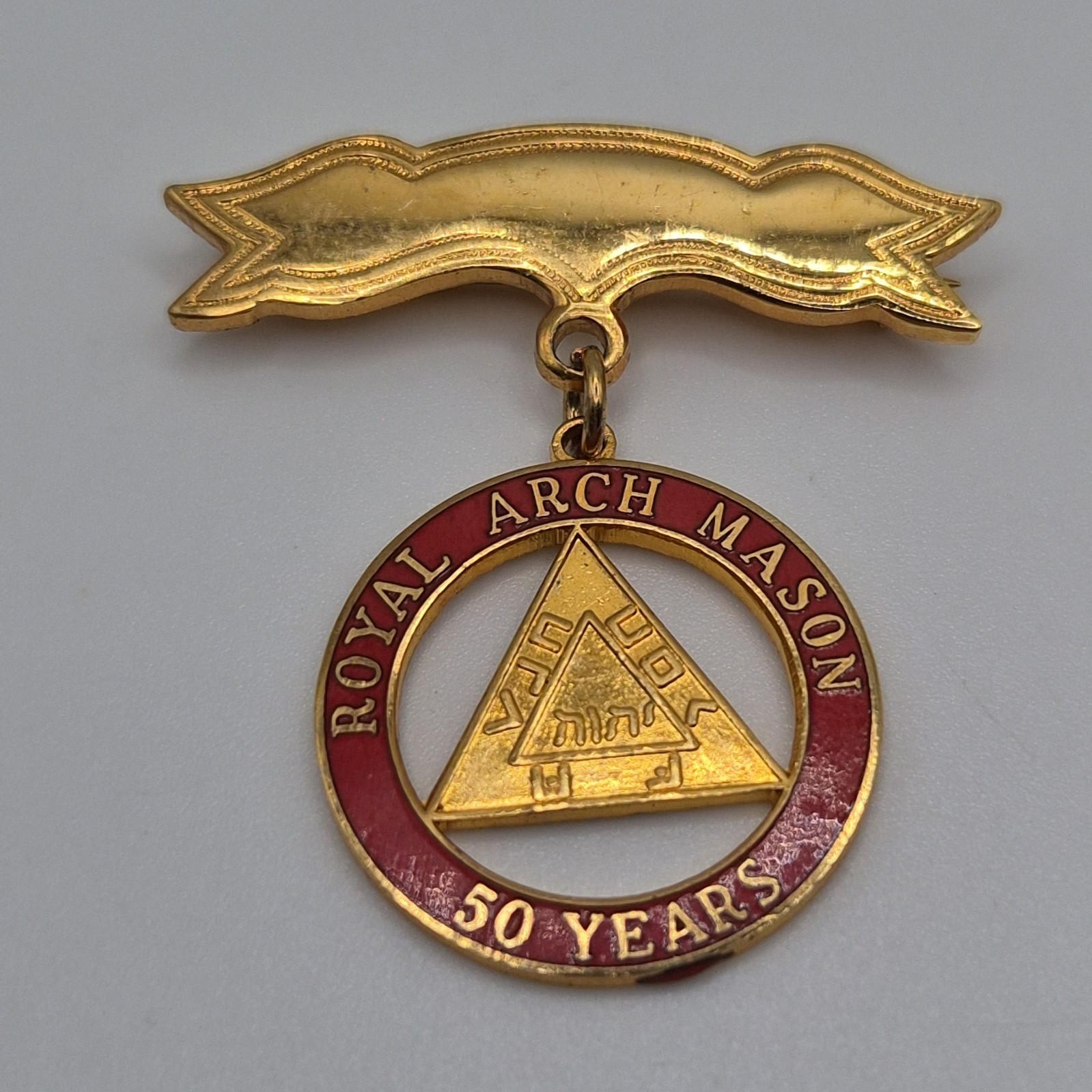 Vintage Gold Metal 50 Year Masonic Royal Arch Sentinel Chapter Officer Pin Medal