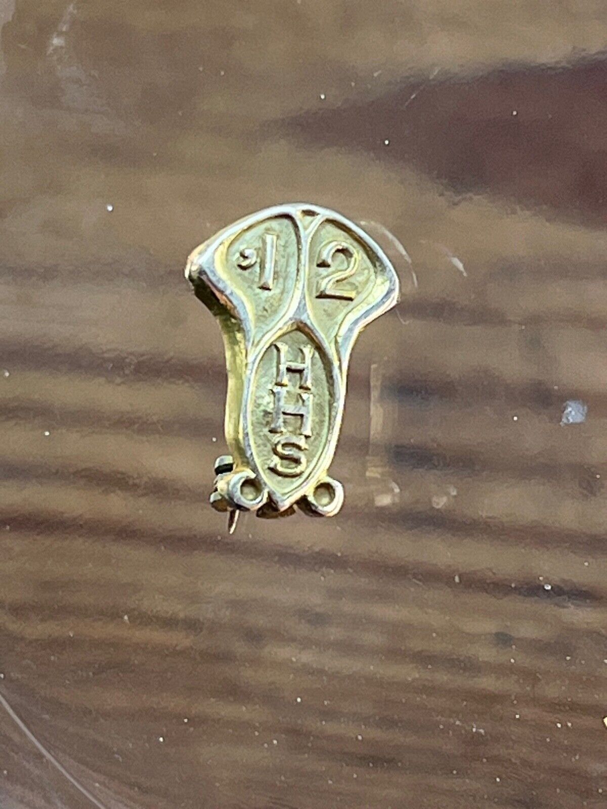 14K Vintage  School Pin. HHS '12. Excellent condition. Marked 14K. 