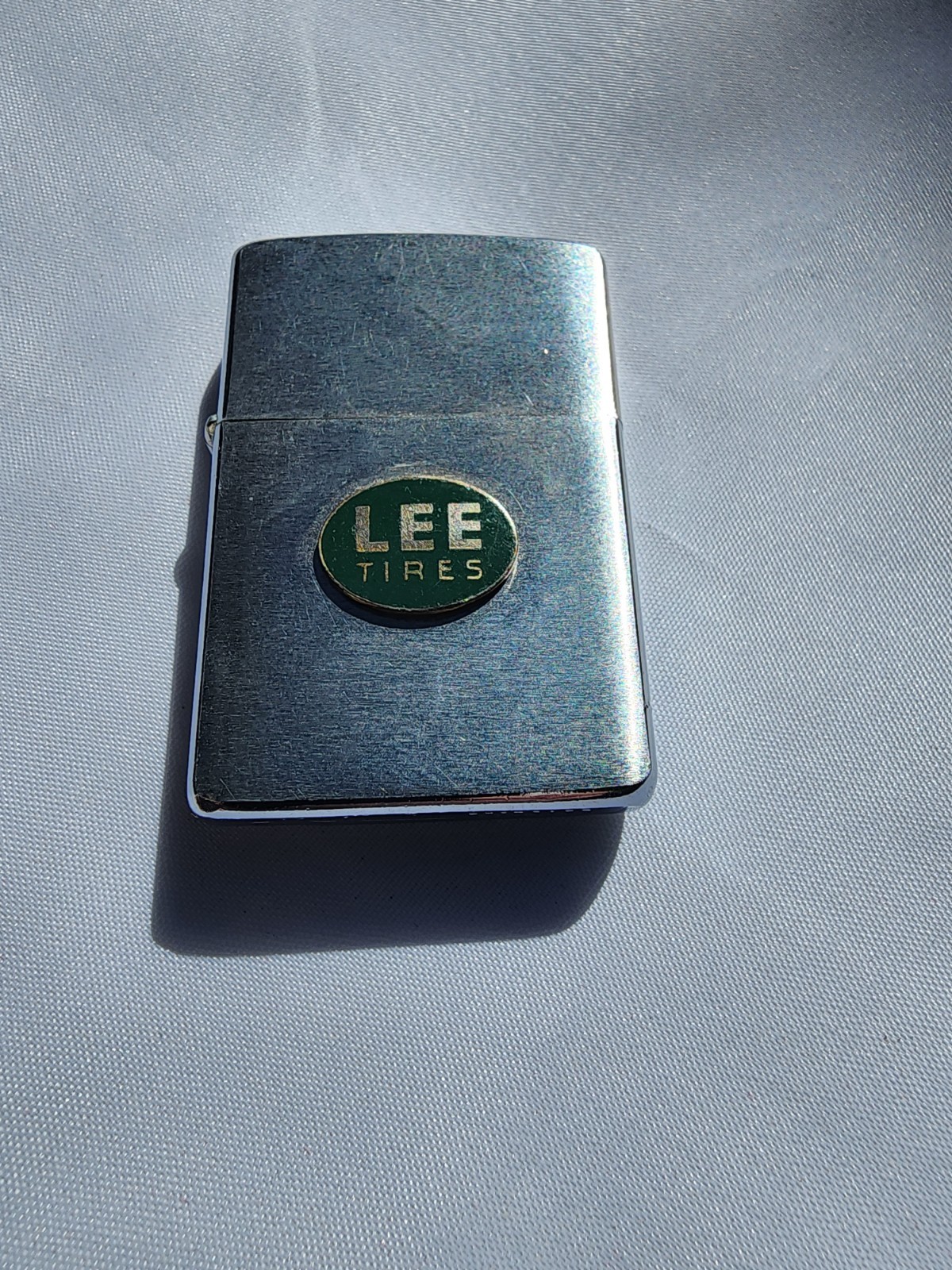 Vintage 1950's Zippo Advertising Lighter – Lee Tires - upraised medal