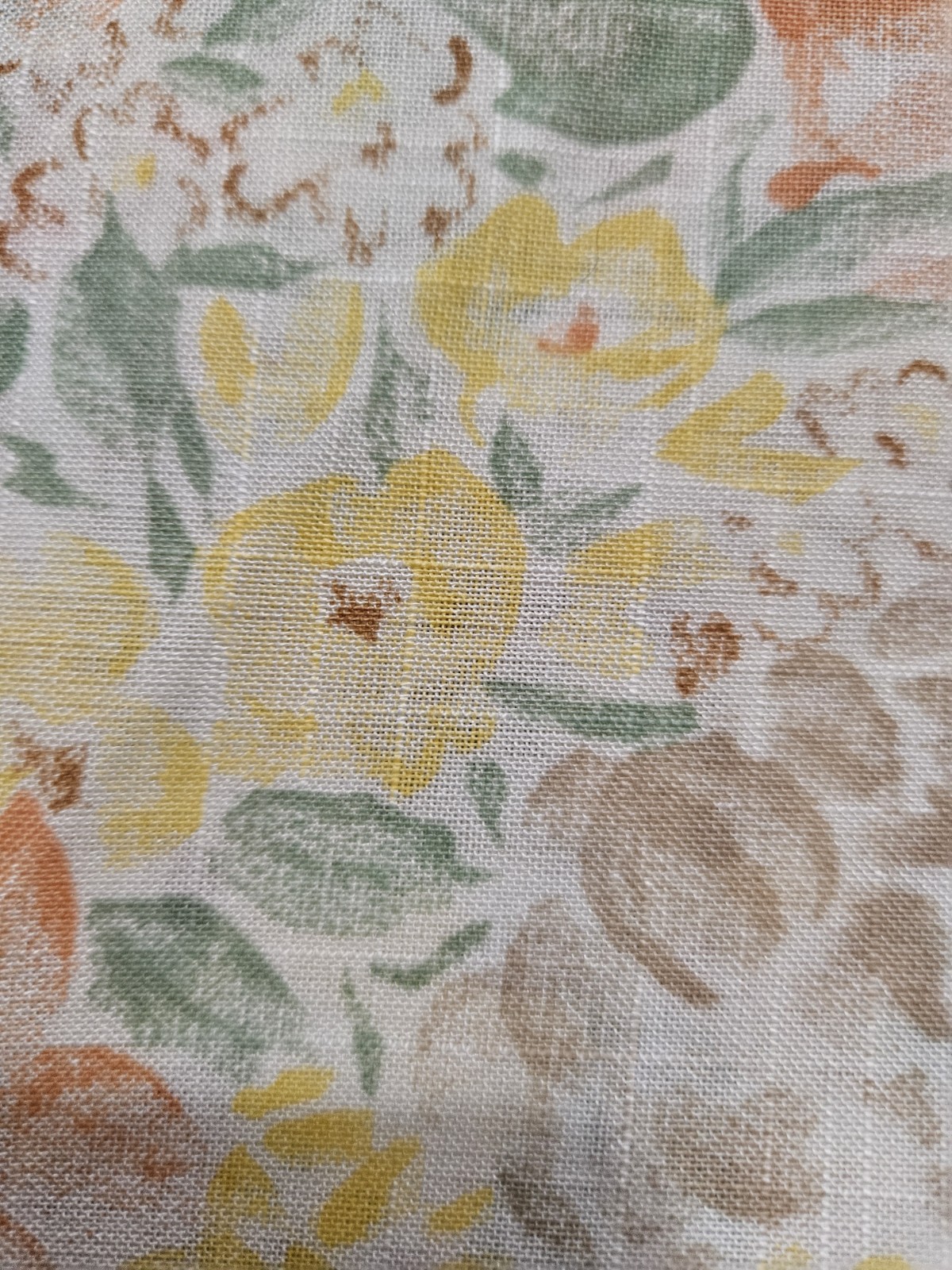 Vtg Wamsutta OTC Cotton Fabric Botanical Floral 70s Lightweight 6yd Yellow Peach