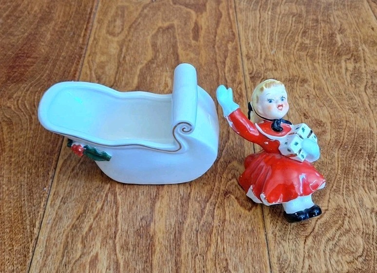 Vintage Napco Christmas Girl Sleigh Figurine Planter JAPAN S1710B Flaw Read 