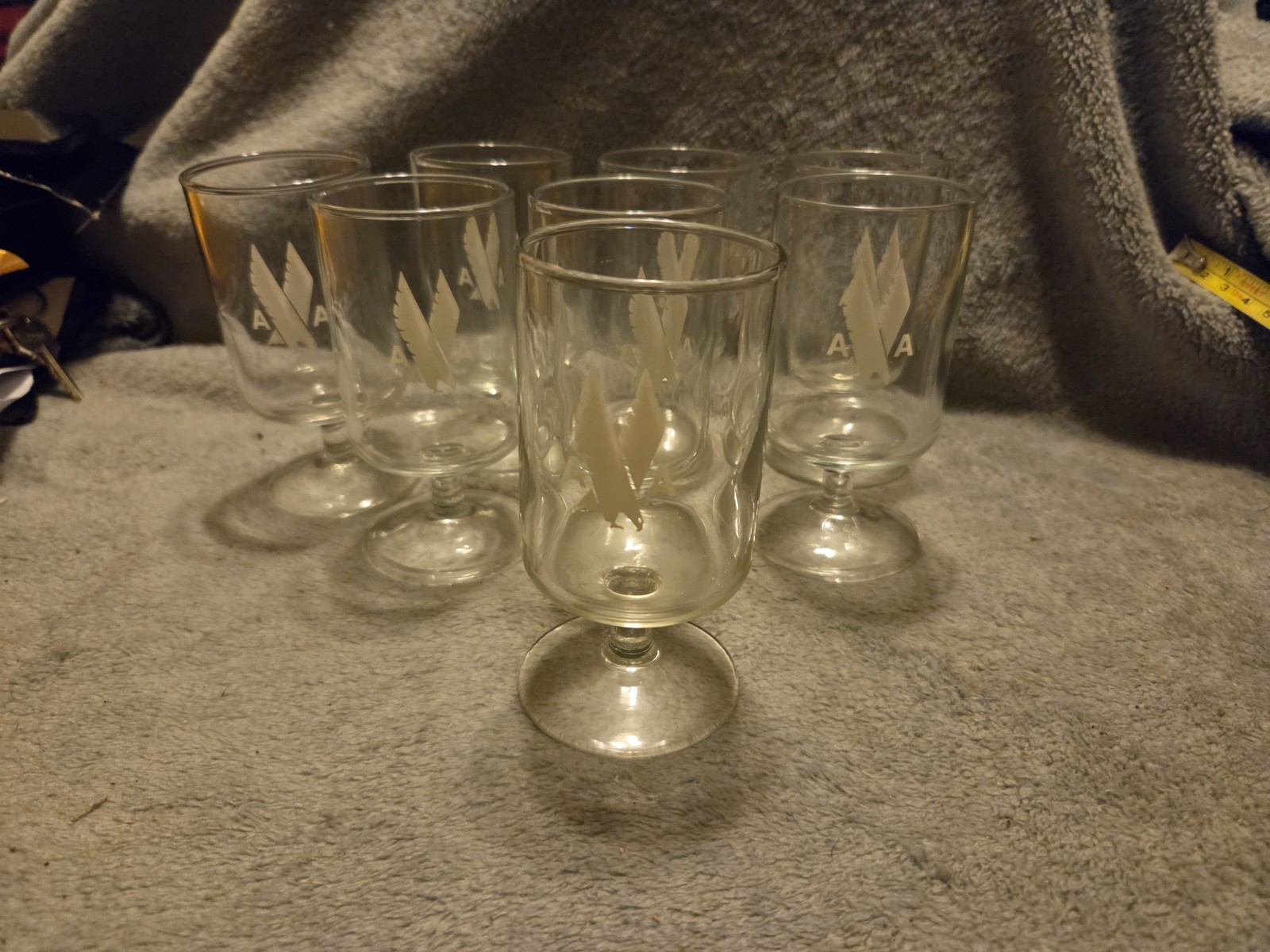 8 Vintage American Airlines Glasses Wine Whiskey 1990s/2000s 8 Vintage American Airlines Glasses Wine Whiskey 1990s/2000s