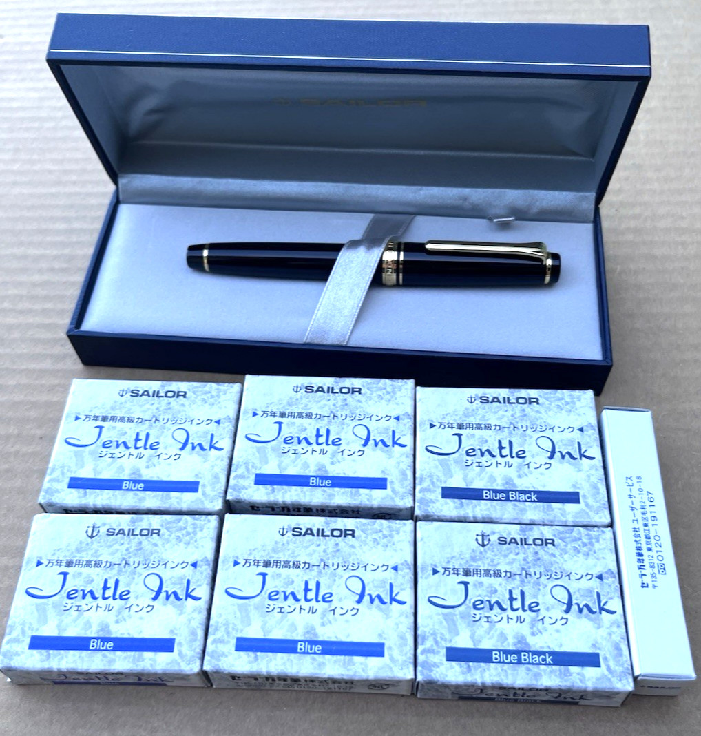 Sailor 1911 Fountain Pen Black & Gold Tone w/ 14k Nib & Jentle Ink + Converter