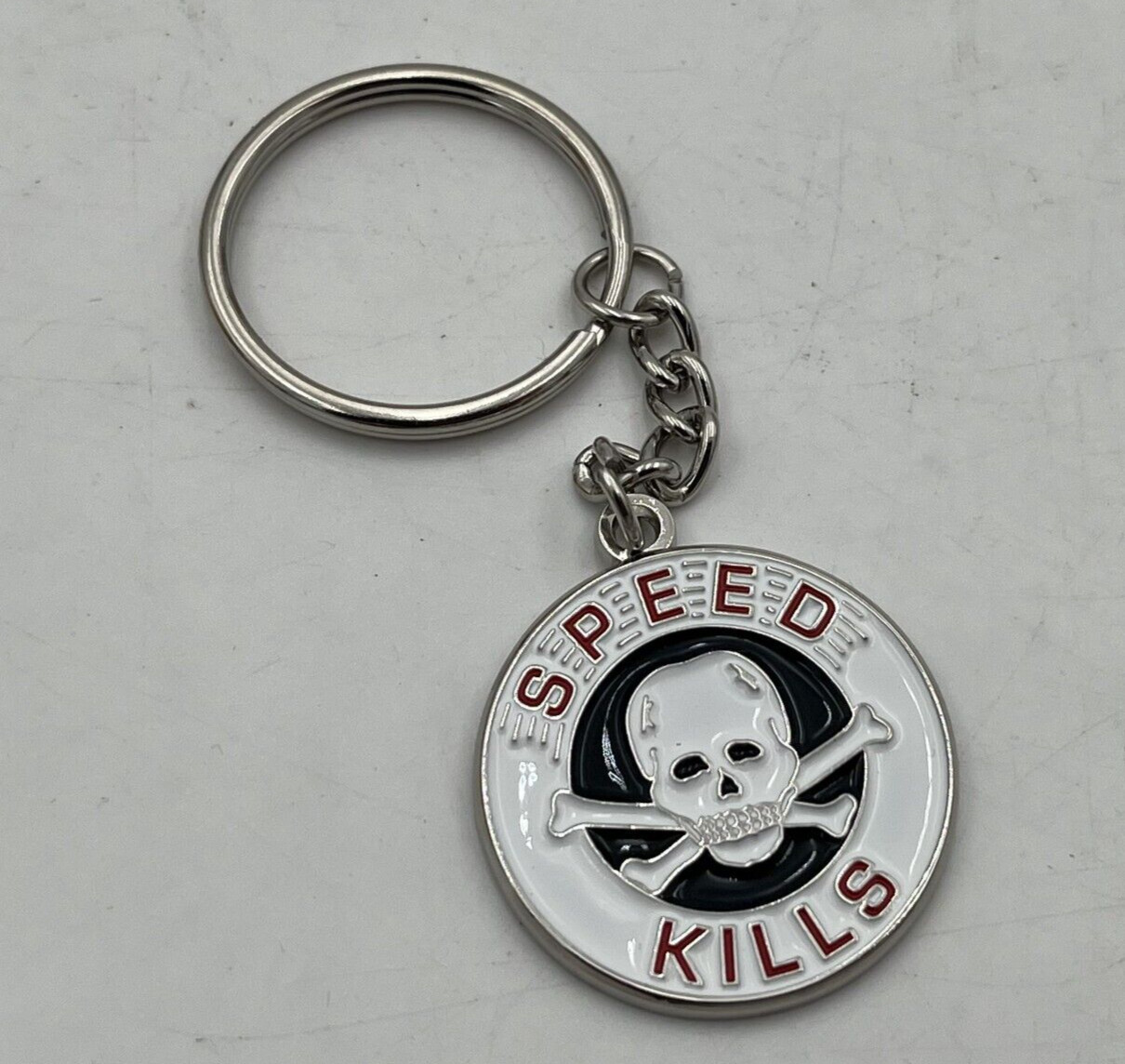SPEED KILLS VTG STYLE SIGN Keychain Skull Crossbones Metal Enamel Biker Rat Rod