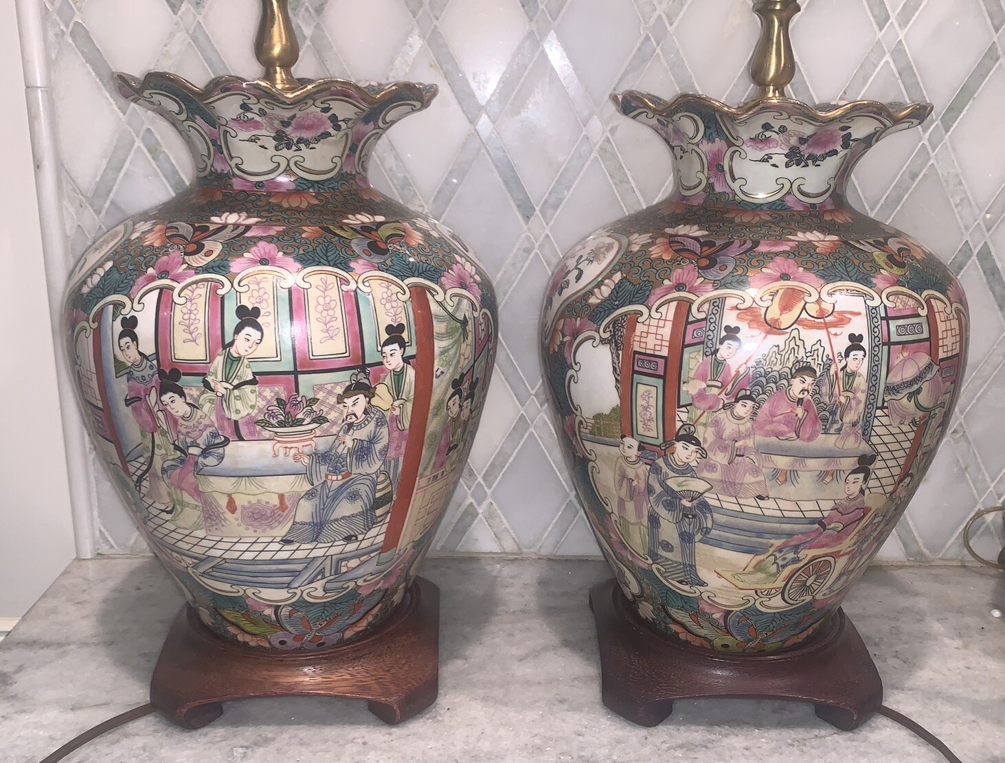 Vtg PR STUNNING Chinoiserie Famille Rose Canton Vase Urns Lamps 23.5”T 9”Diam