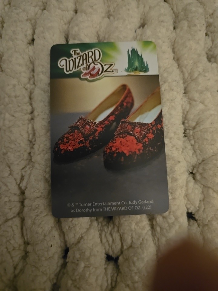 Round1 RARE Wizard Of Oz Coin Pusher Game  Ruby Slipper/Emerald City