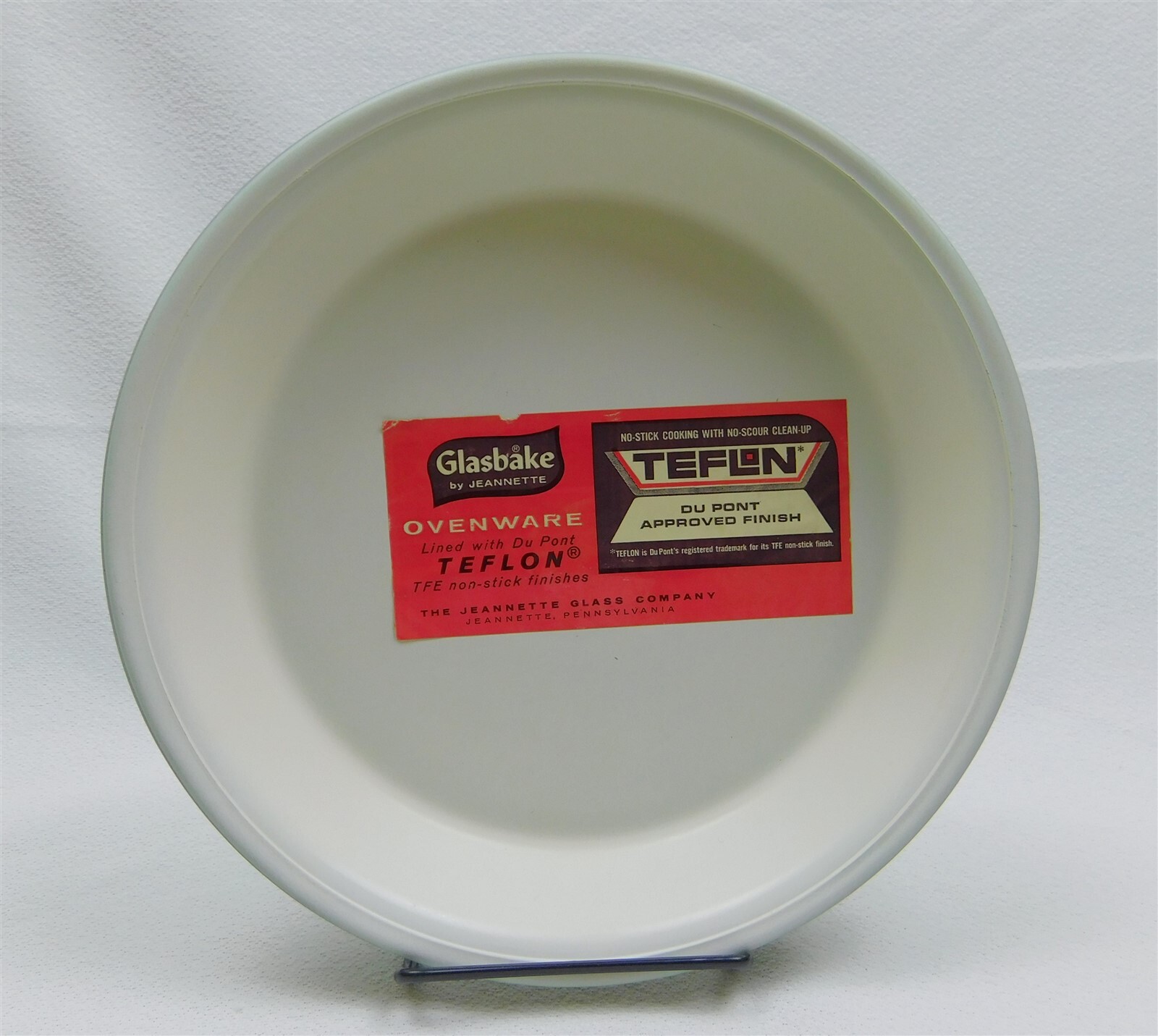 Vintage Glasbake Green Pie Dish with Teflon Jeannette Glass 9.25 in. NOS