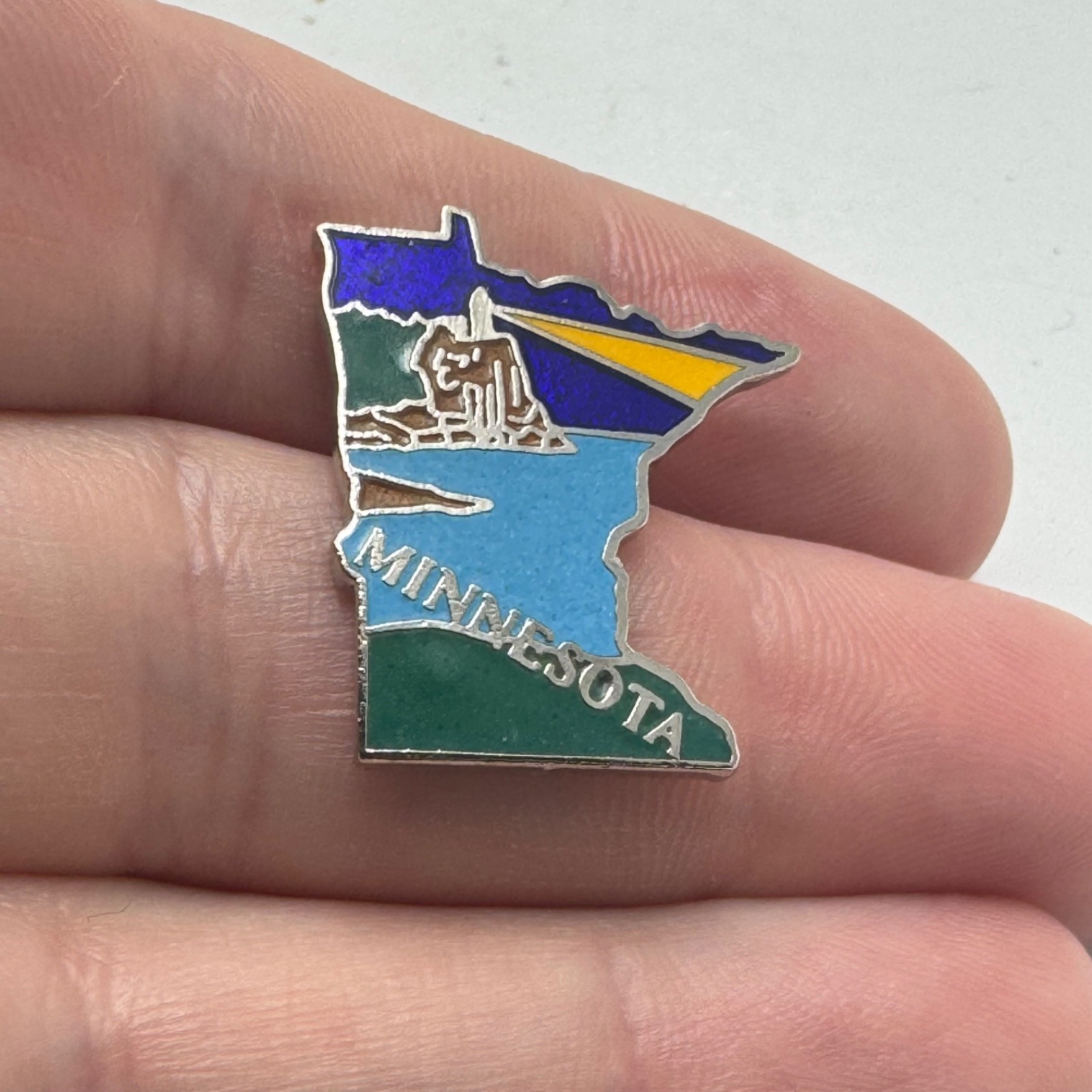 Minnesota State Map Lapel Pin Lake Scene Blue Green Enamel Travel Vintage