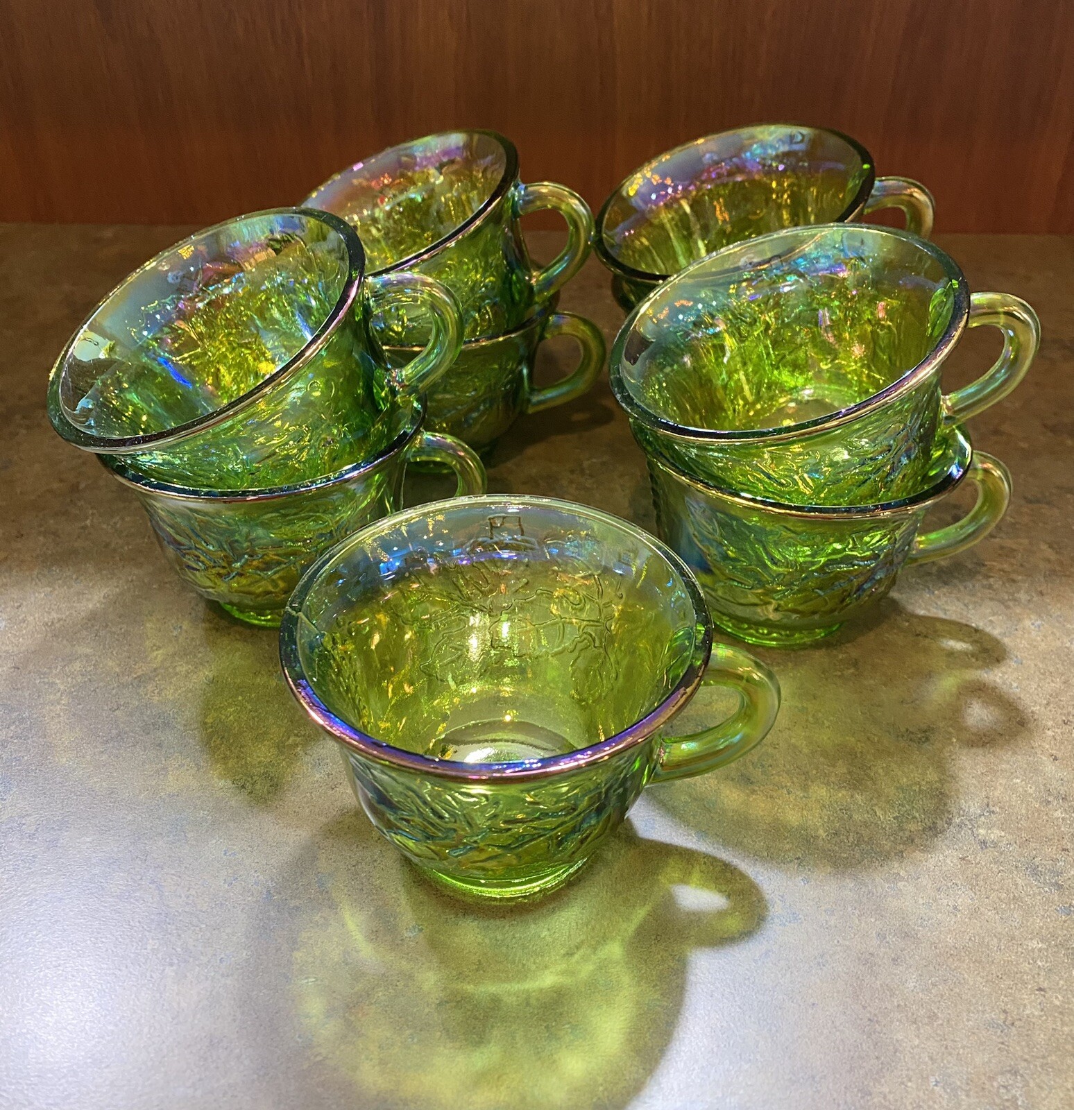 9-Vtg Green Iridescent Punch Bowl Cups CARNIVAL 