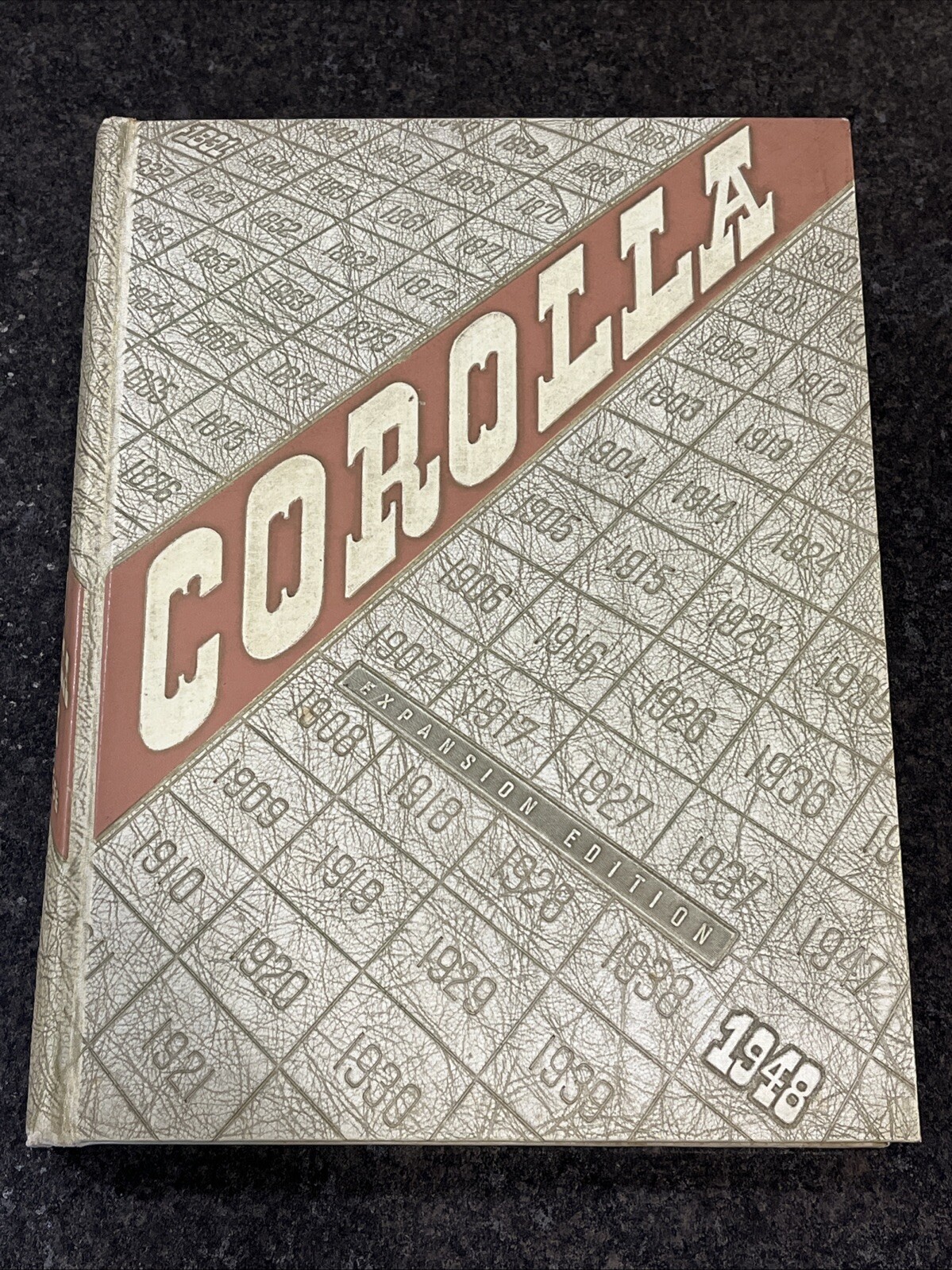 1948 UNIVERSITY OF ALABAMA COROLLA YEARBOOK - EXPANSION EDITION w/FOLD OUTS🔥