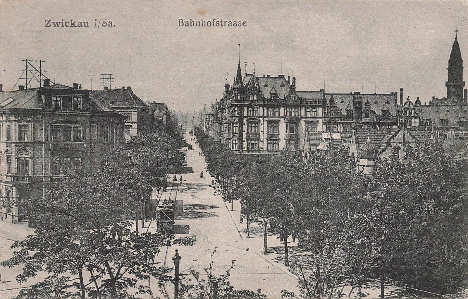 Postcard Zwickau (08056), Bahnhofstraße with street and buildings, postcard