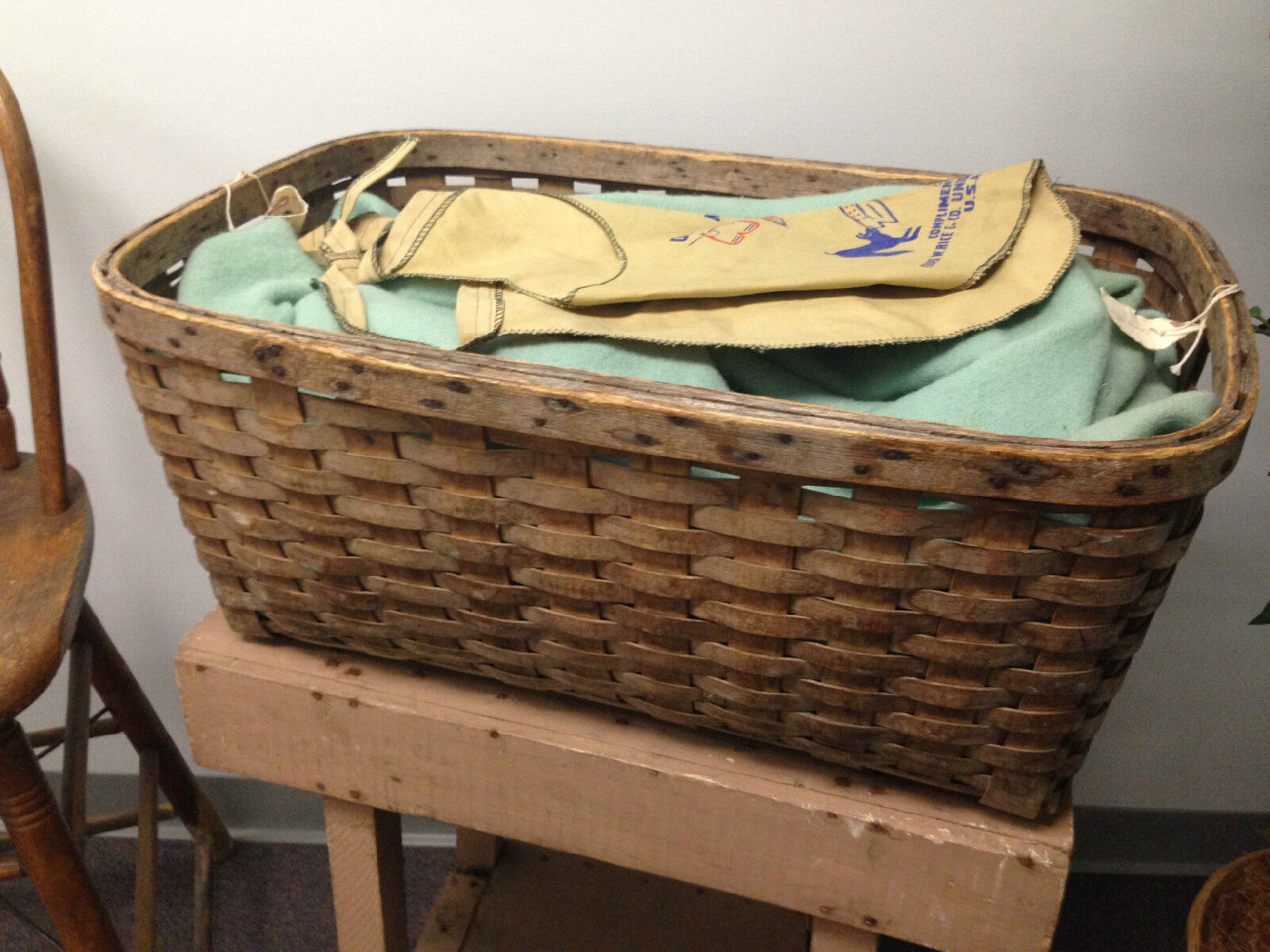 Antique B. G. HIGGINS Basket Pounded ASH Laundry West Chesterfield MASS.