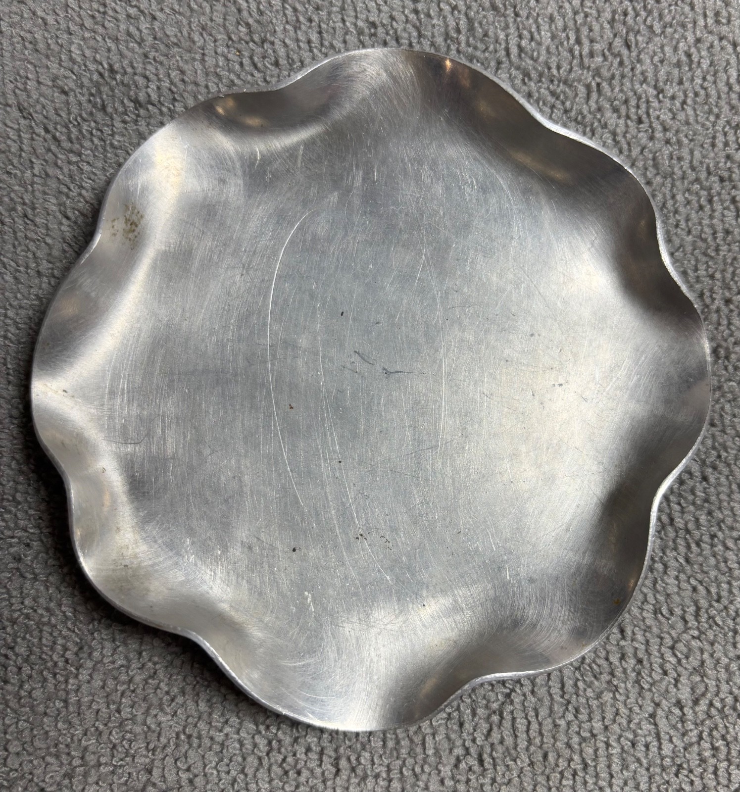 Vintage B.W. Buenilum Hand Wrought Aluminum Small Dish/Coaster 4\