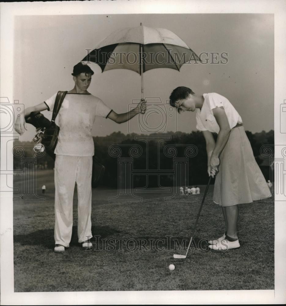1939 Press Photo Women's Amateur Golf Championship Beatrice Barrett, Connecticut 1939 Press Photo Women's Amateur Golf Championship Beatrice Barrett, Connecticut