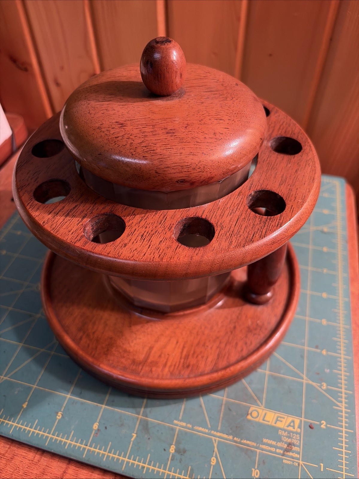 Vintage Mid-Century Walnut 10-Pipe Carousel Stand Humidor Glass Tobacco Jar Lid