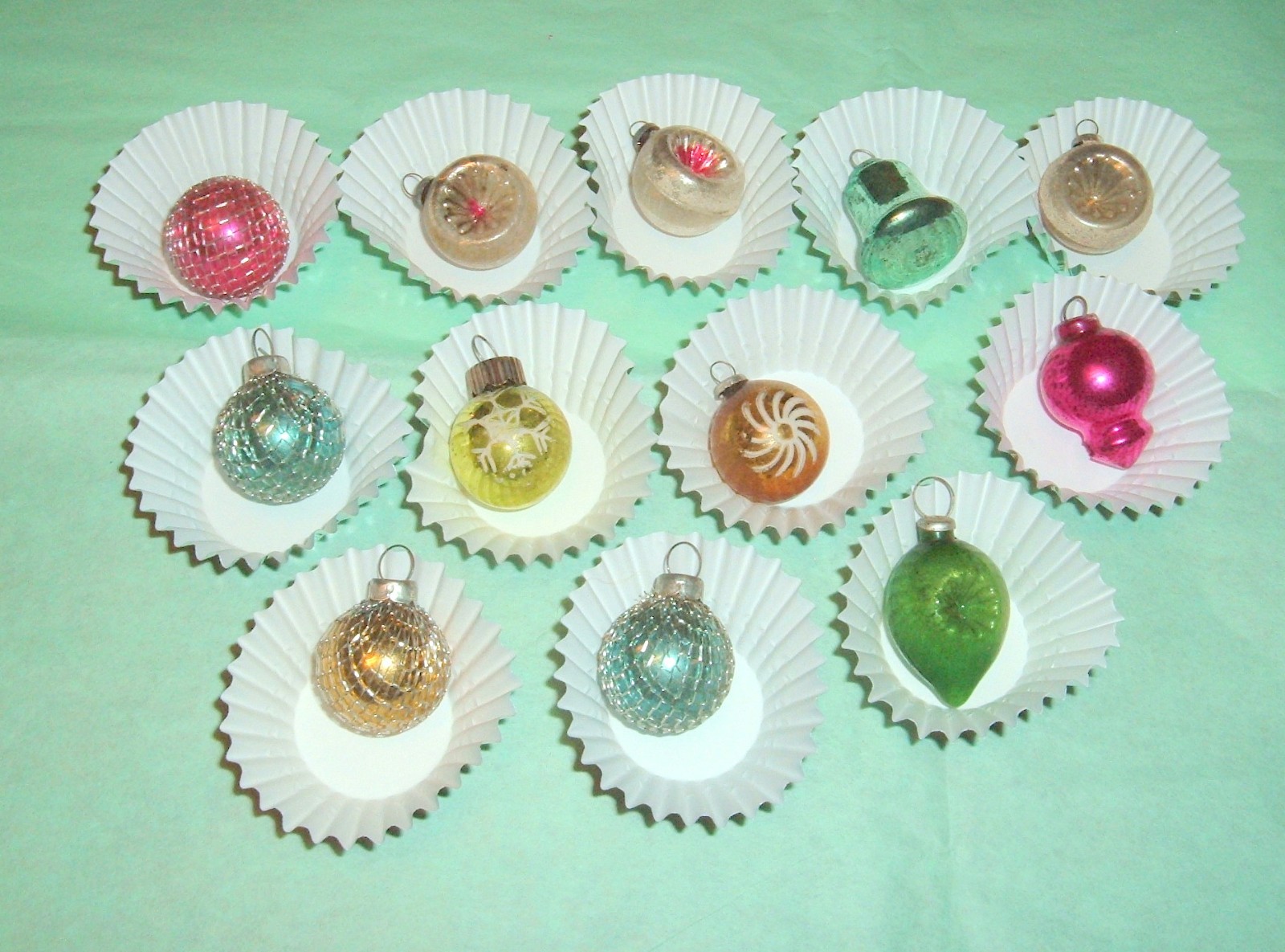 12 Vtg Feather Tree Glass Mini Xmas Ornaments Indent Mesh Merc Bell Stencil