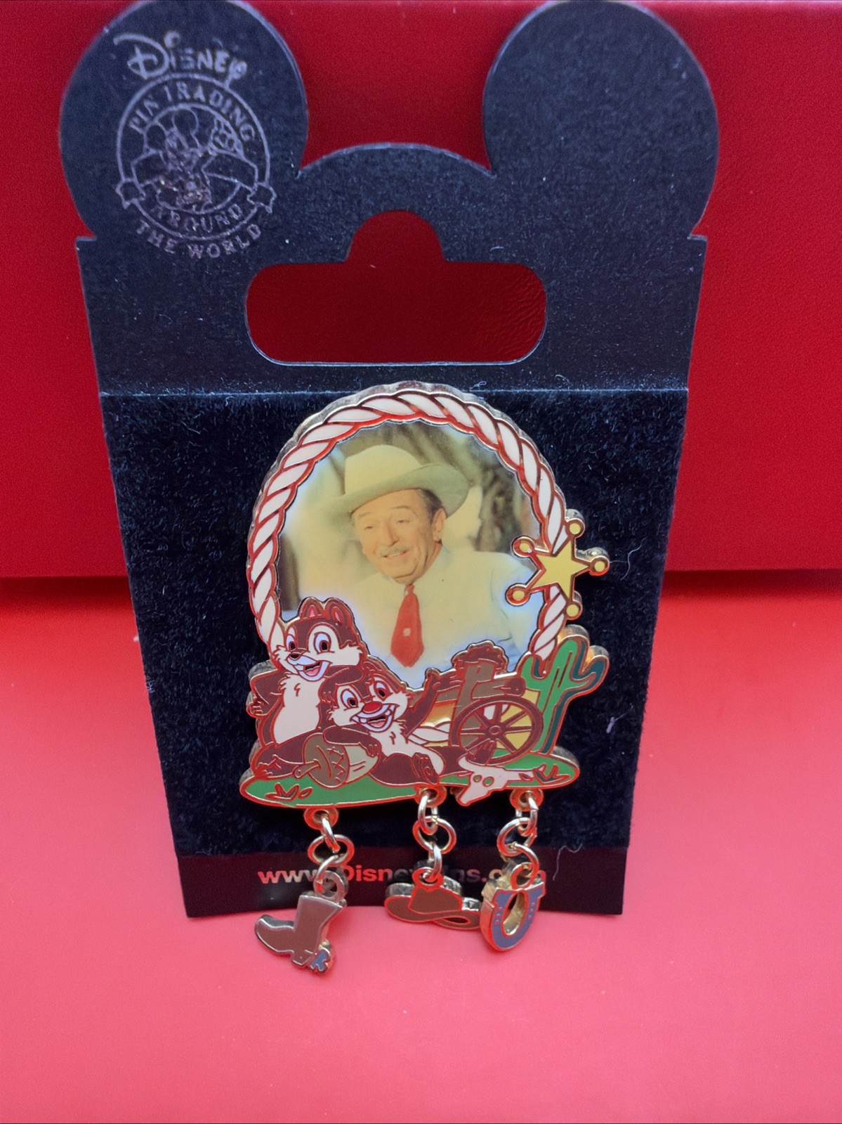 Disney - Walt Disney and Chip and Dale - Cowboy Hat Horseshoe Boot - Dangles Pin Disney - Walt Disney and Chip and Dale - Cowboy Hat Horseshoe Boot - Dangles Pin